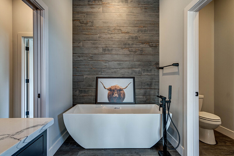 custom-home-columbia-mo-freestanding-tub.jpg