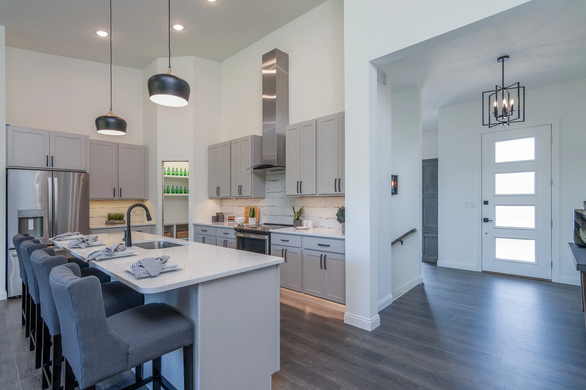 Columbia-MO-model-home-kitchen.jpg