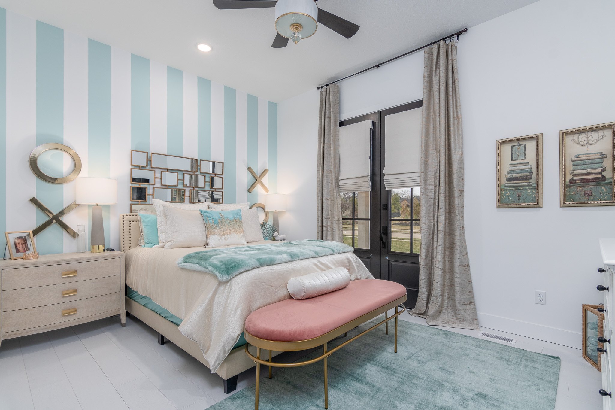 tiffany-blue-white-bedroom.jpg
