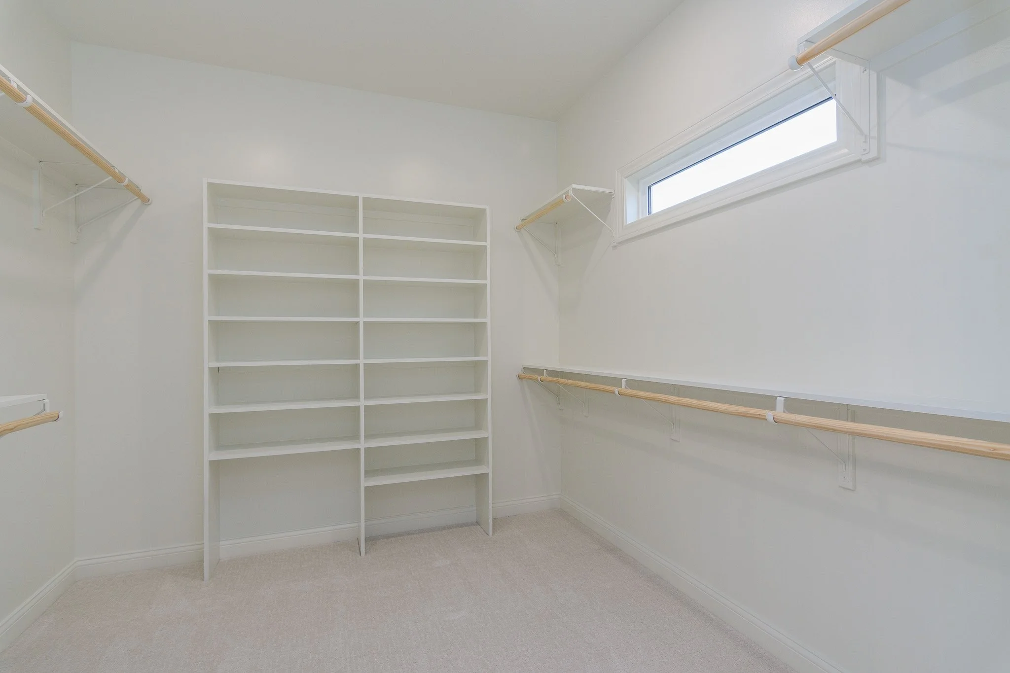 master closet custom home builders near me.jpg