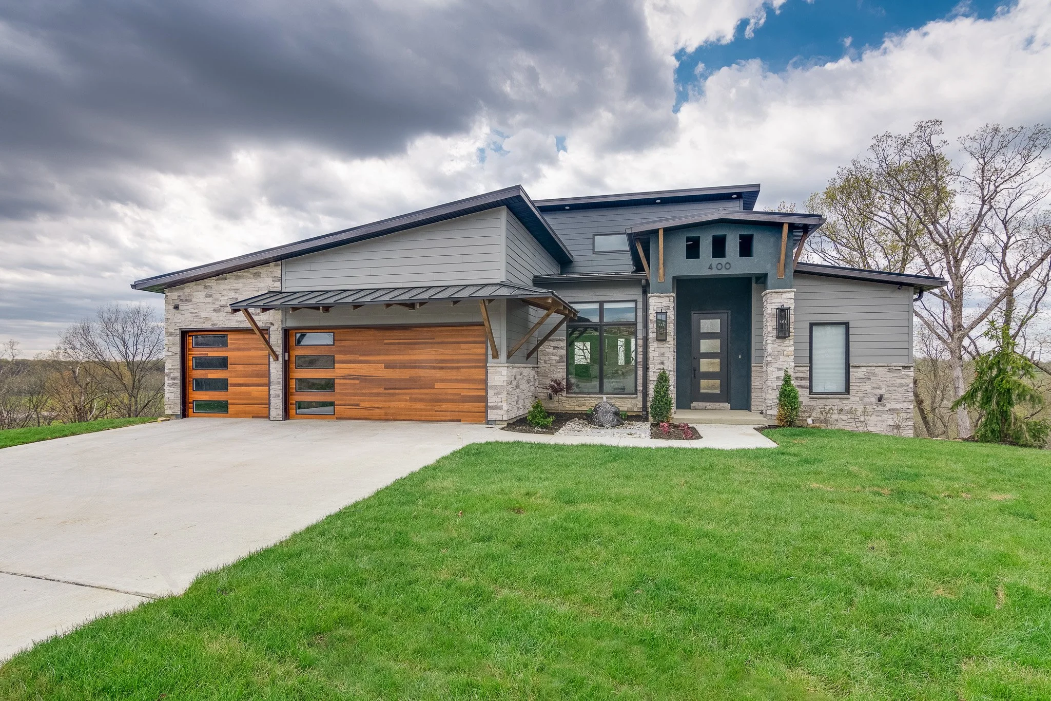 custom-modern-home-elevation-columbia-mo.jpg