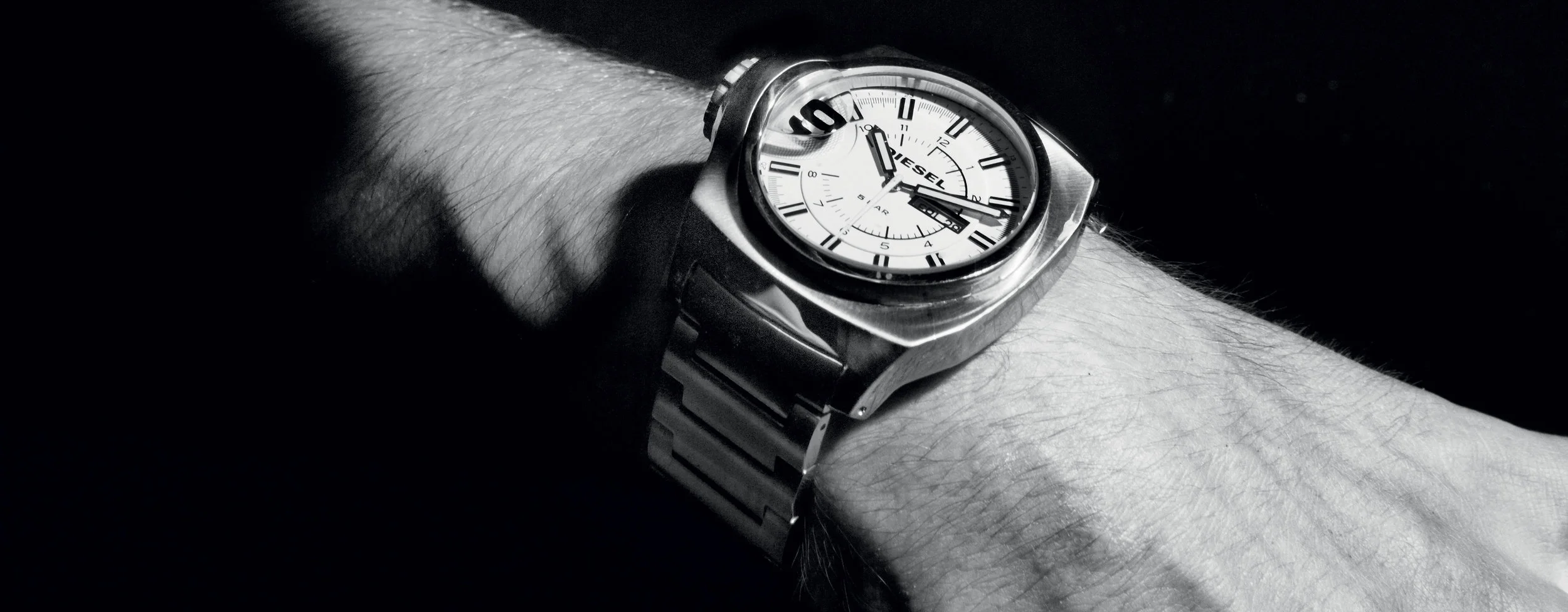  Worked alongside the global Diesel product teams to lead the watch product design for multiple seasons; leveraging established skills in rapid concepting, 3D modeling and trend direction. 