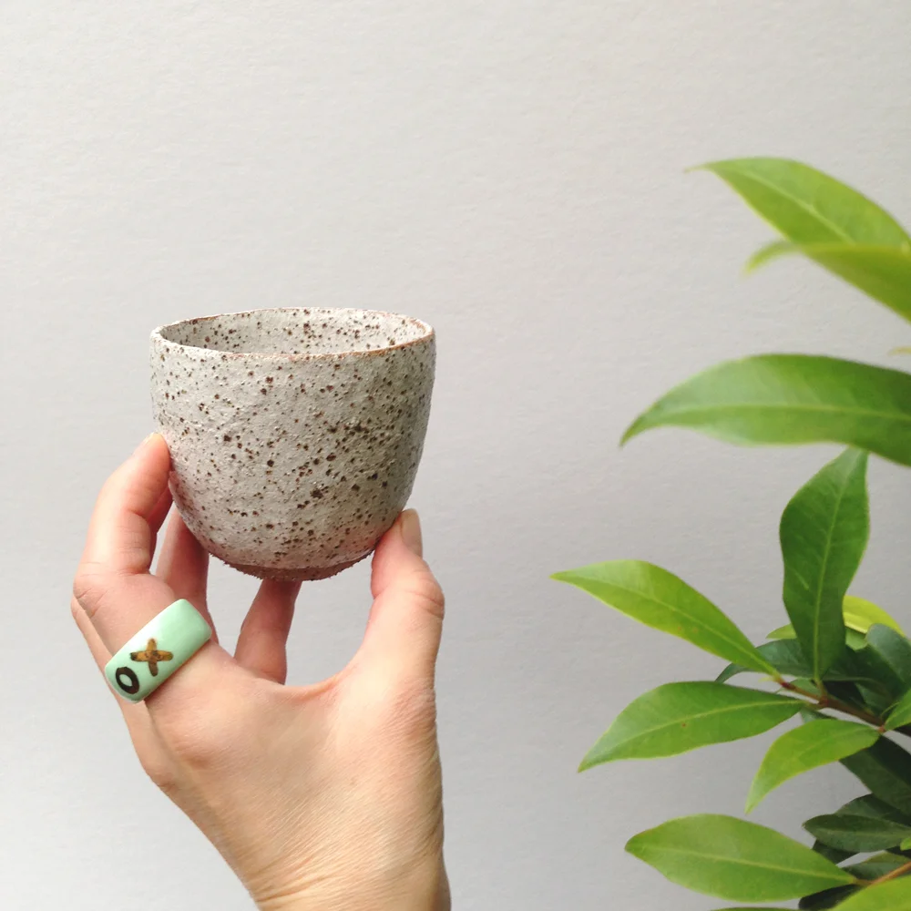 susan+simonini+handmade+ceramic+tumbler+ruby+pilven+ring+falling+for+florin+melbourne+1000.jpg.jpg