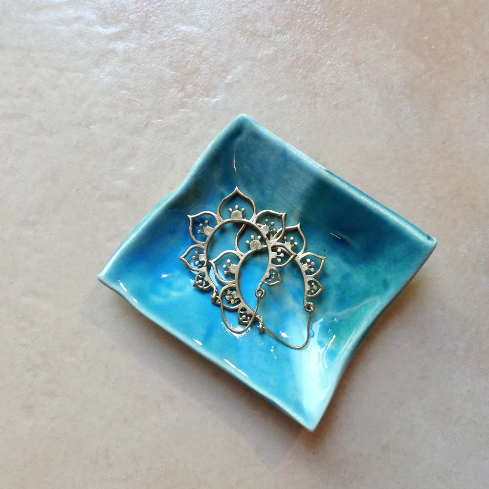 elnaz nourizadeh handmade ceramic dish falling for florin