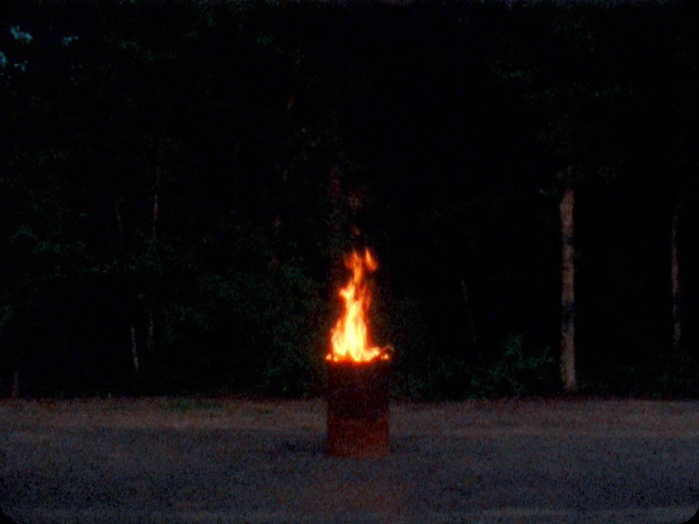 Red Song - Sondor Blue.00_02_00_05.Still009.jpg
