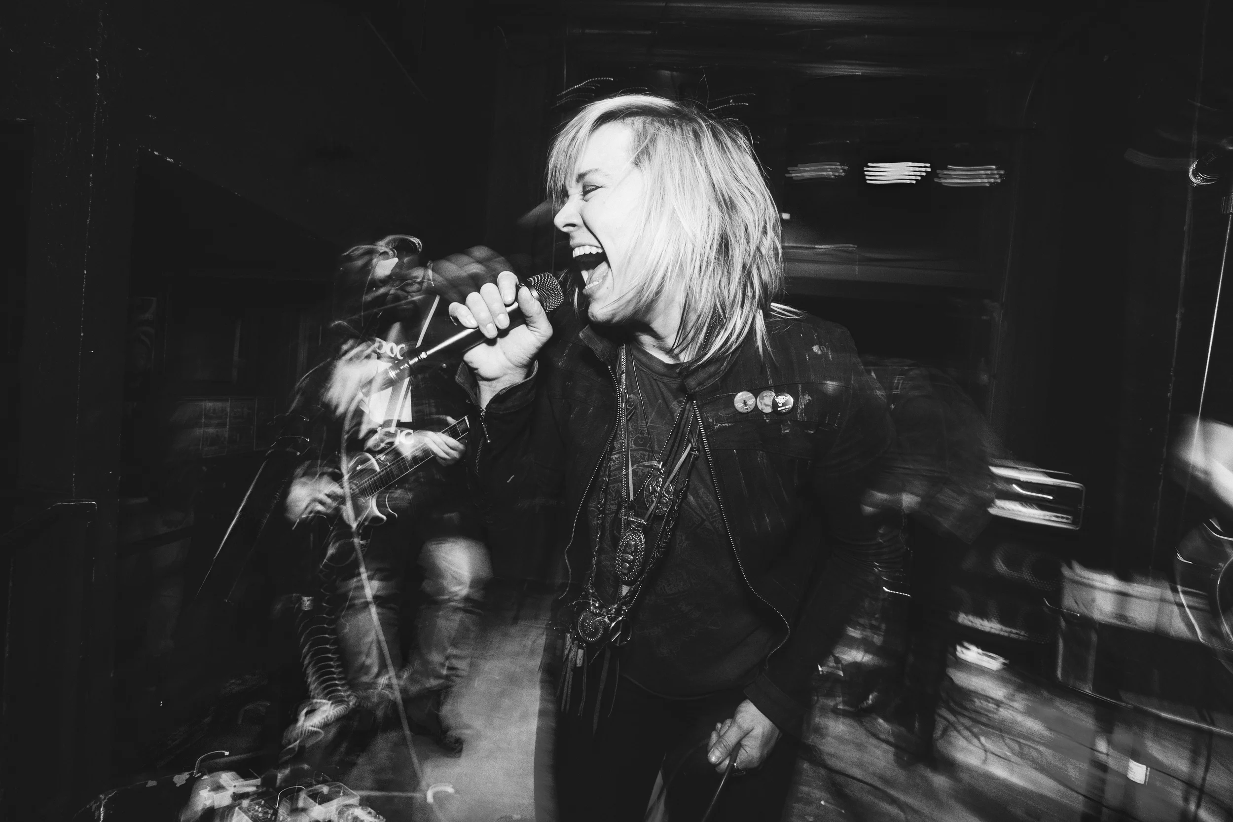 The Mandevilles, Serena Pryne