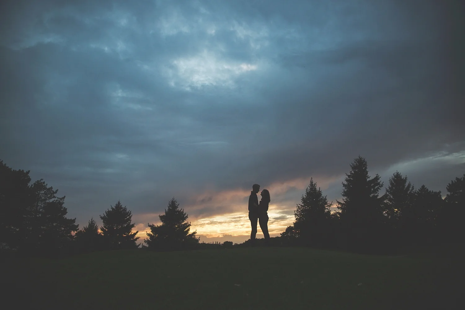 Kelsey & Mackenzie | Niagara Gorge Engagement
