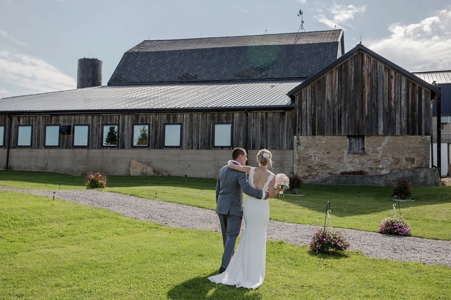 sueannstaff-wedding_0016.jpg