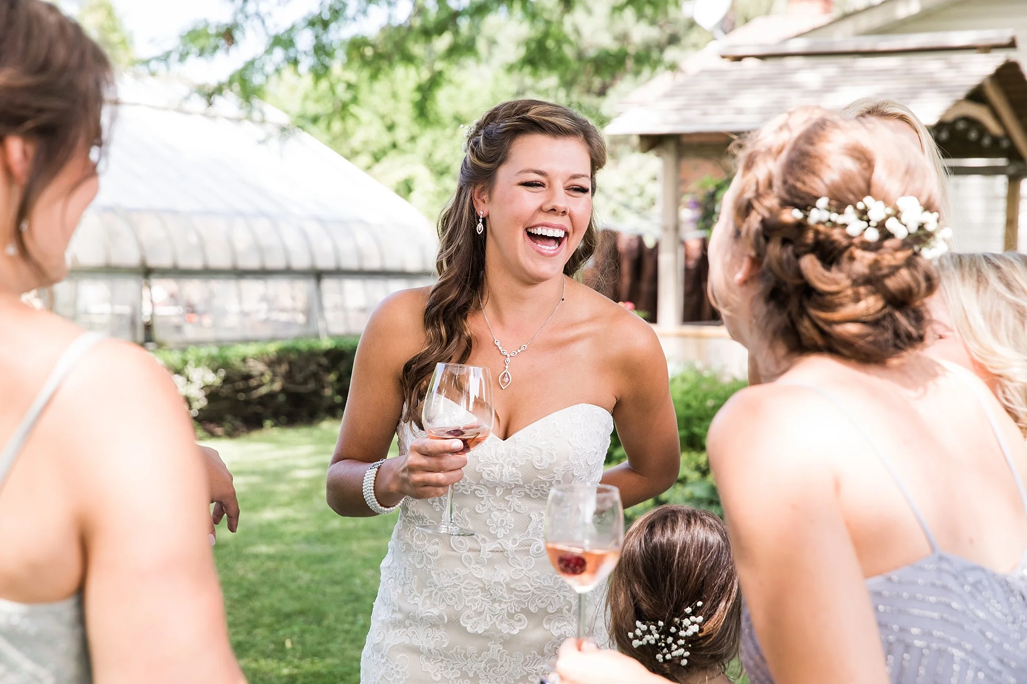 niagaraonthelake-backyardwedding_0009.jpg