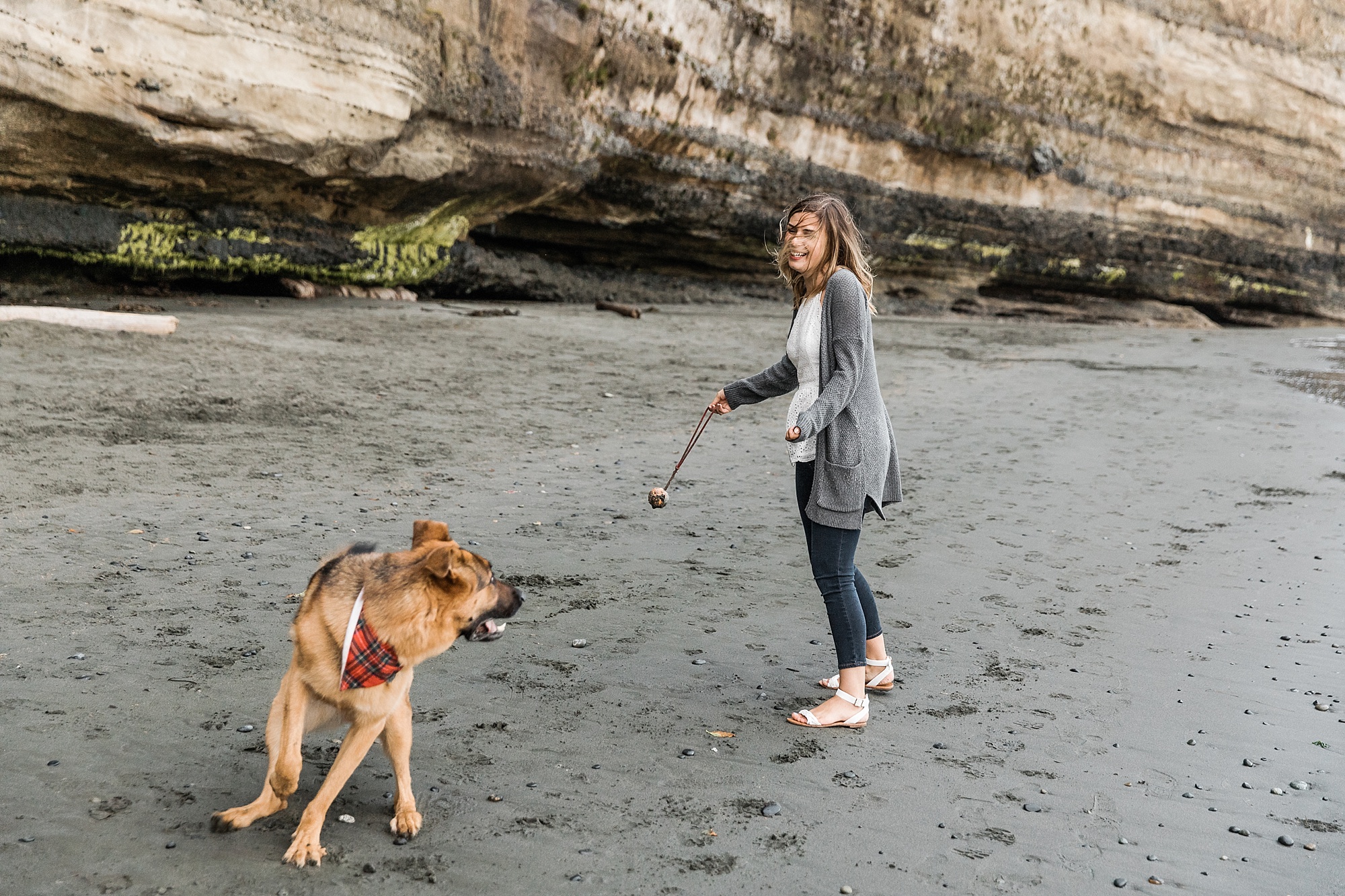 mysticbeachengagement_0021.jpg