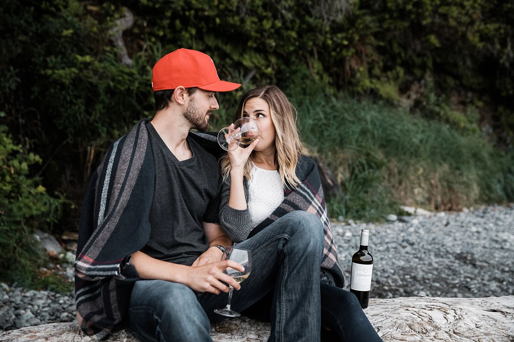mysticbeachengagement_0025.jpg