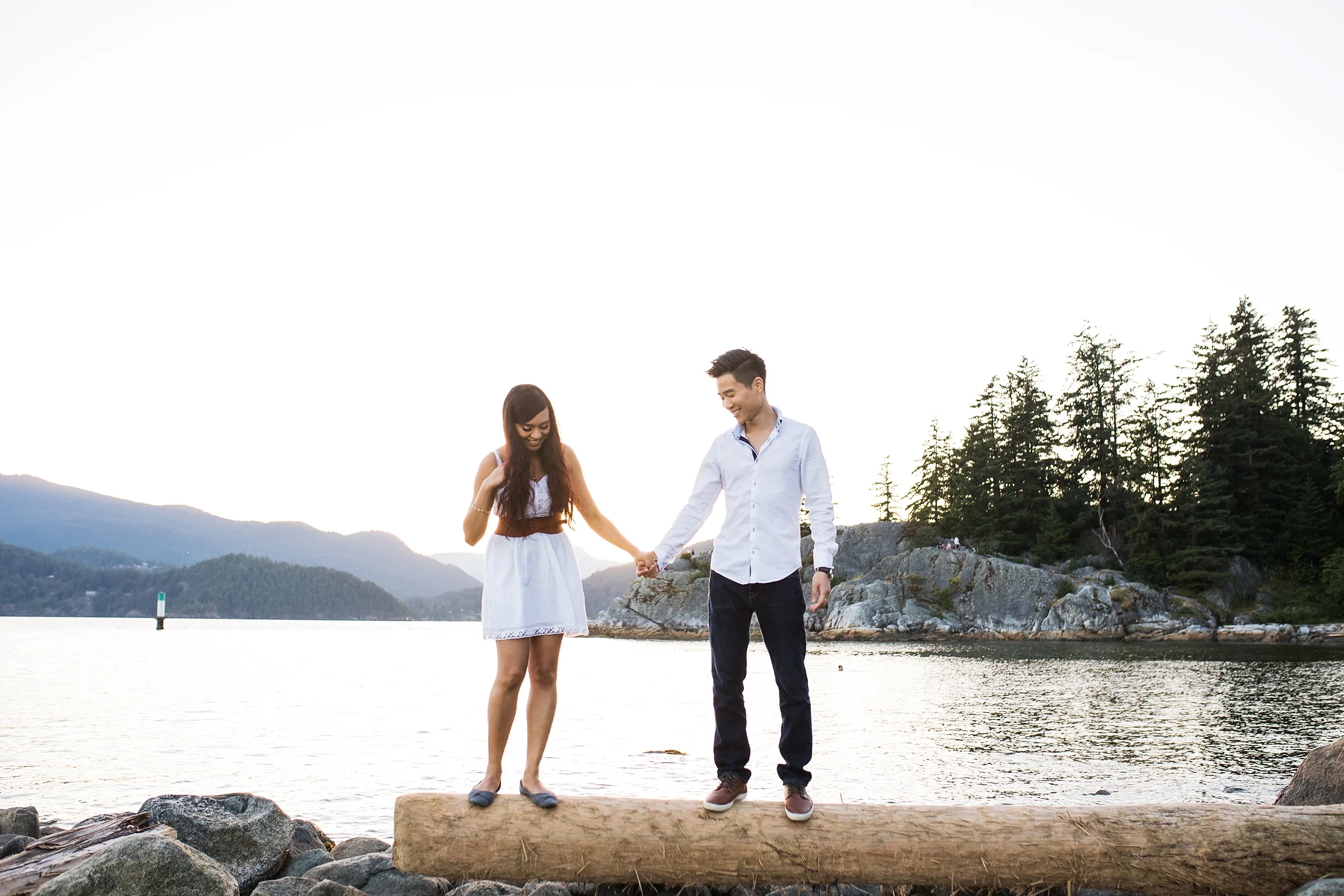 whytecliffpark-engagement_0006.jpg