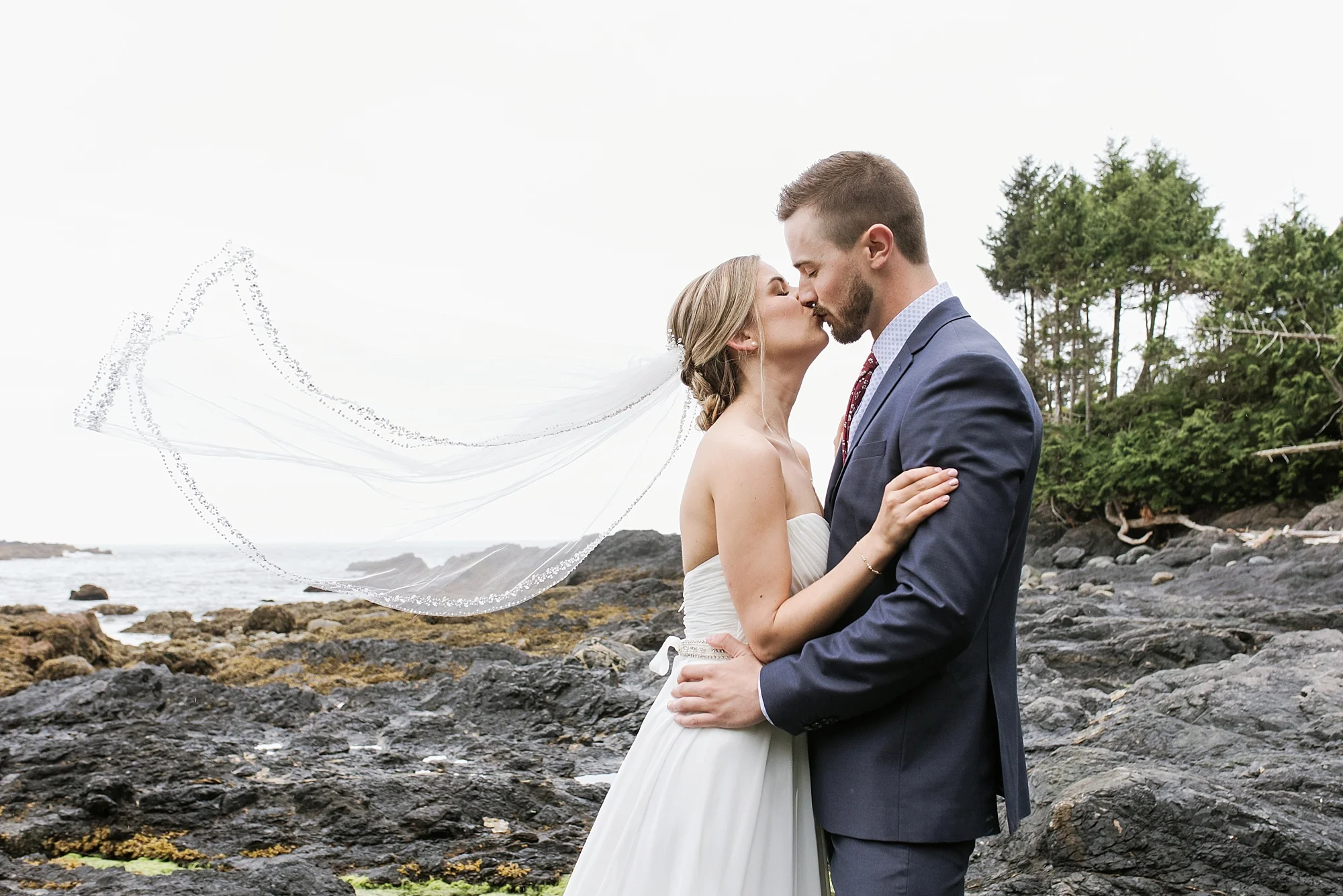 blackrockoceanfrontresort-wedding_0050.jpg