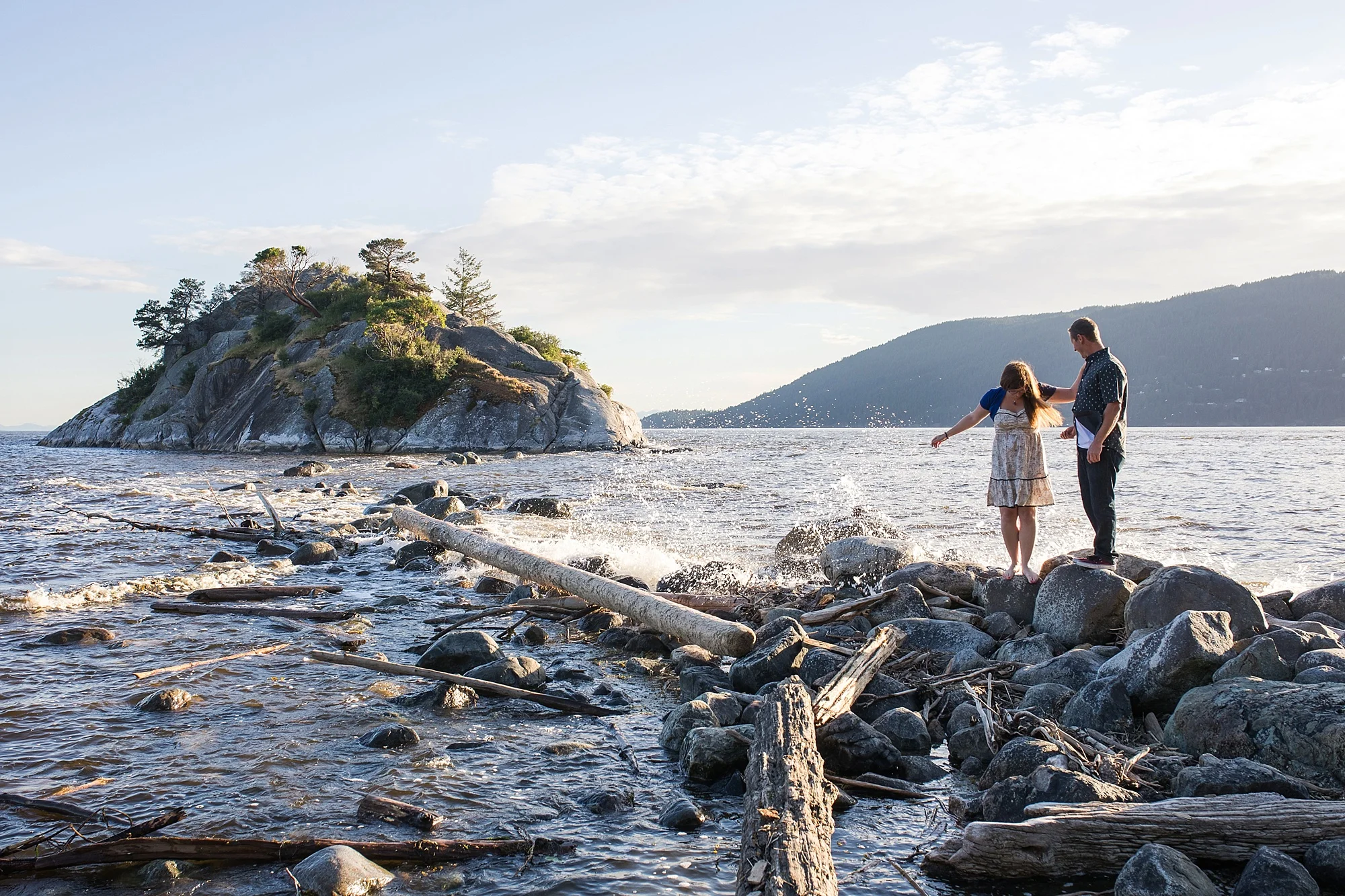 whytecliffpark-engagement_0001.jpg
