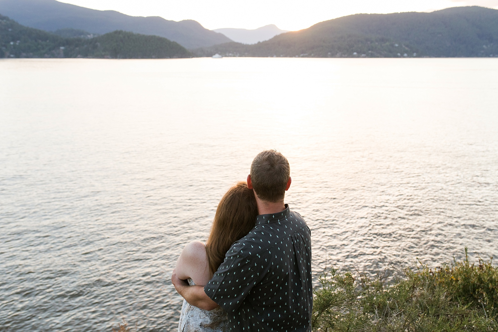 whytecliffpark-engagement_0031.jpg