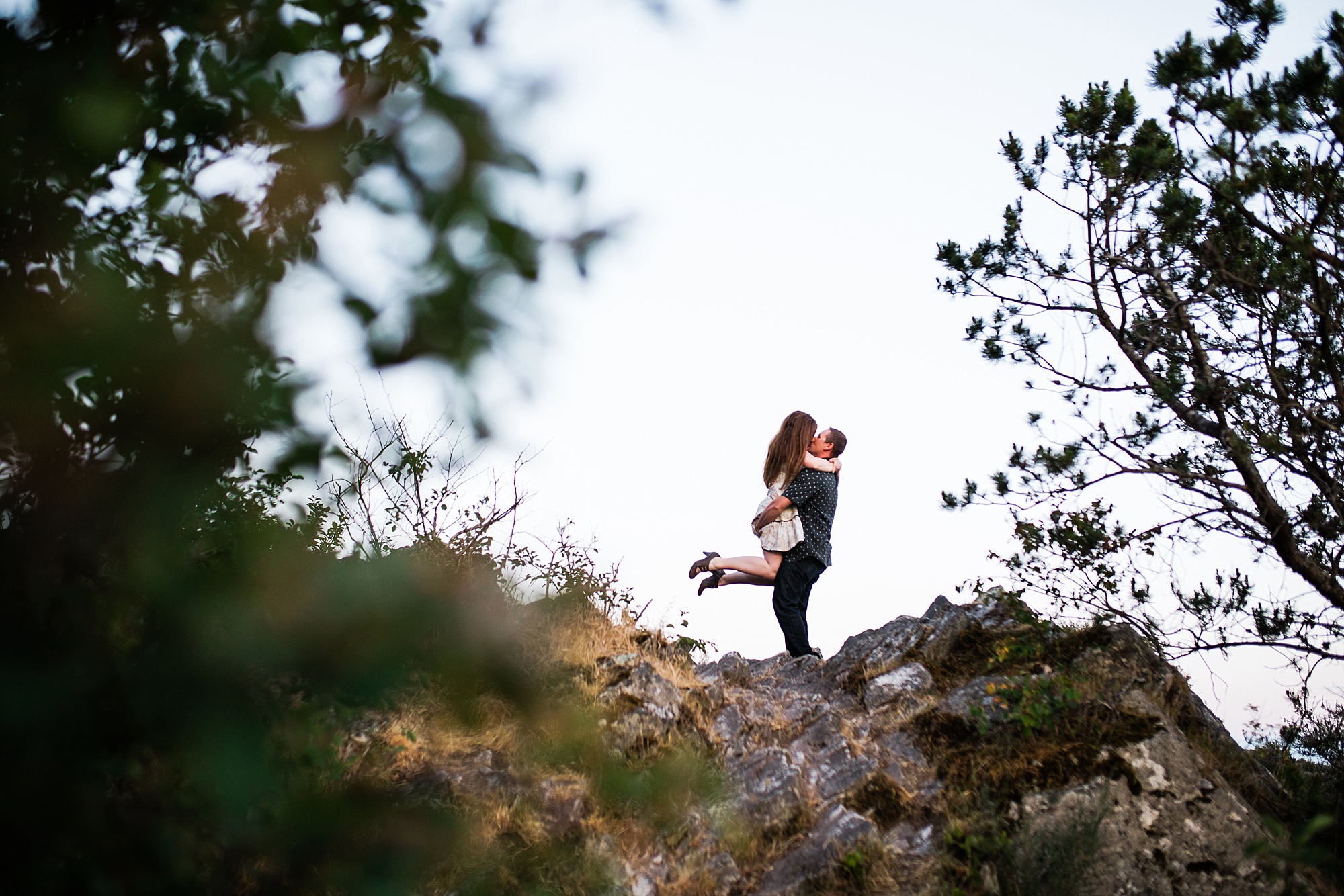 whytecliffpark-engagement_0038.jpg