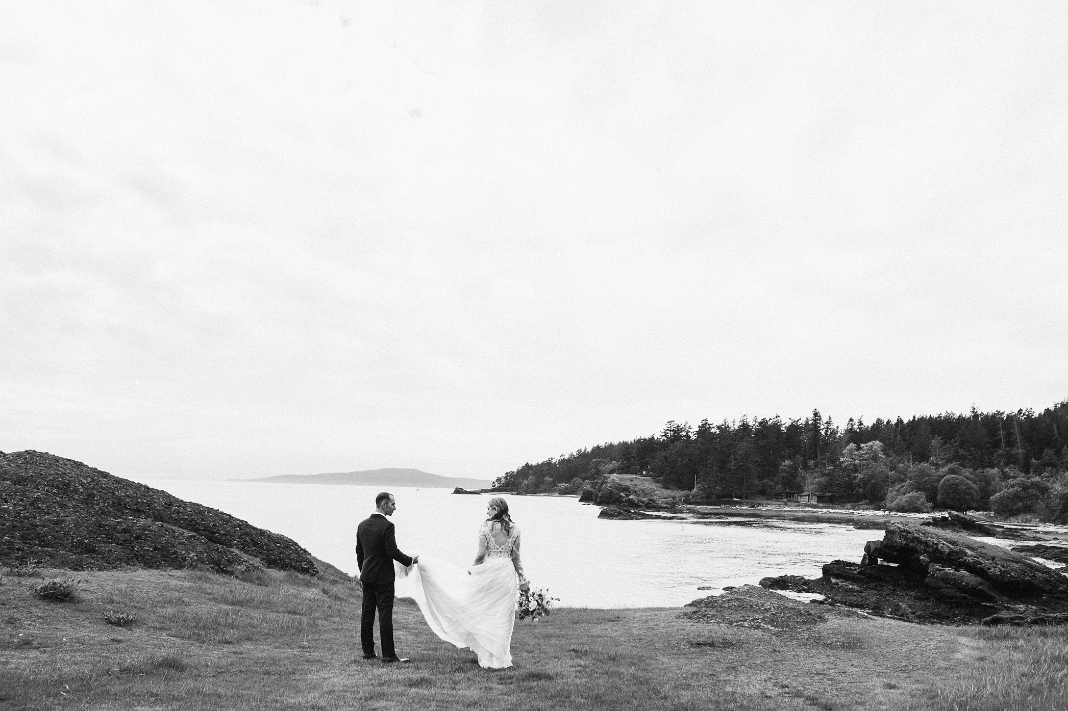 pender-island-wedding-poets-cove-garbutt_0016.jpg