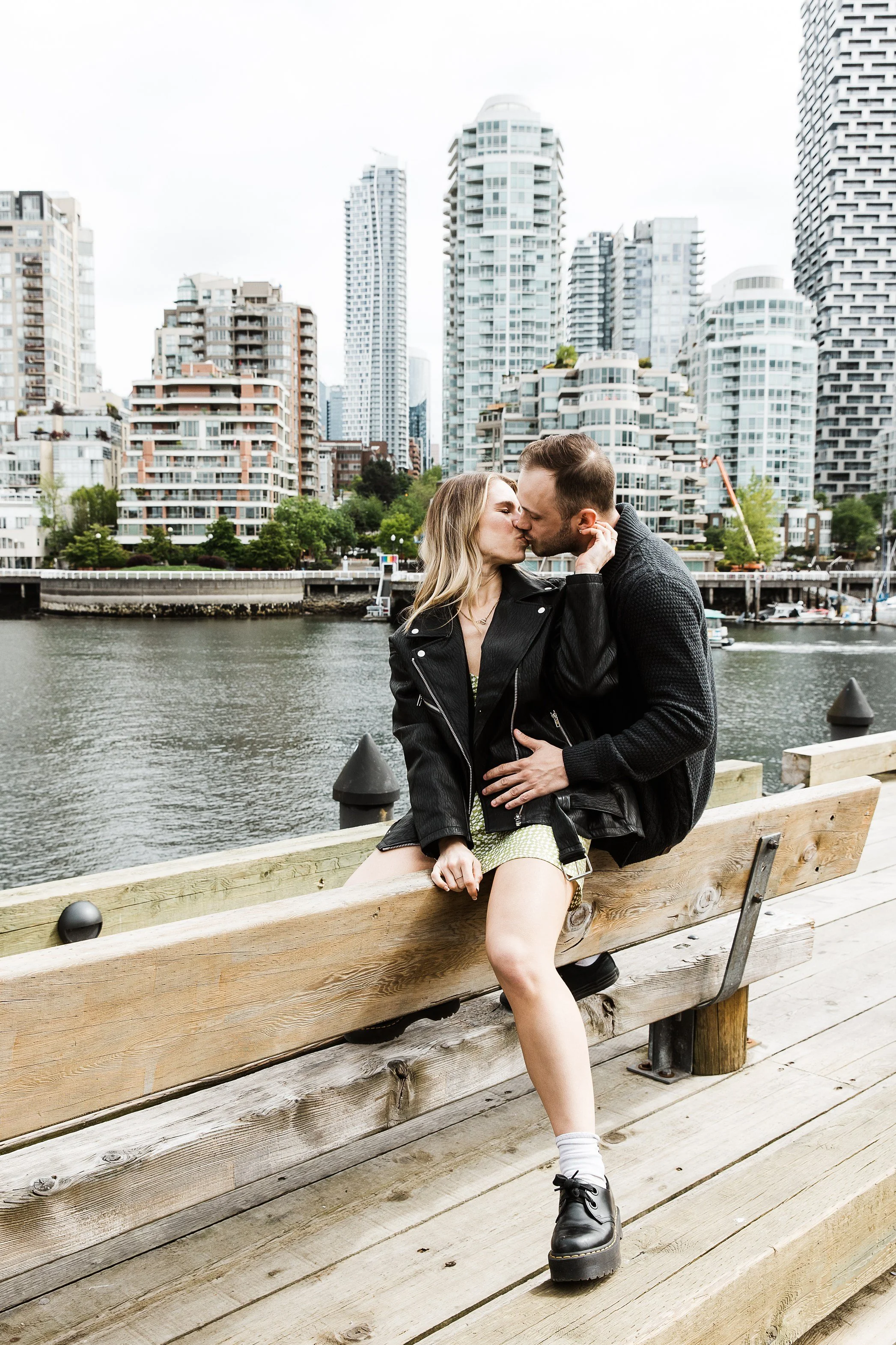 vancouver-wedding-photographer-granville-island-engagement-photos_0001.jpg
