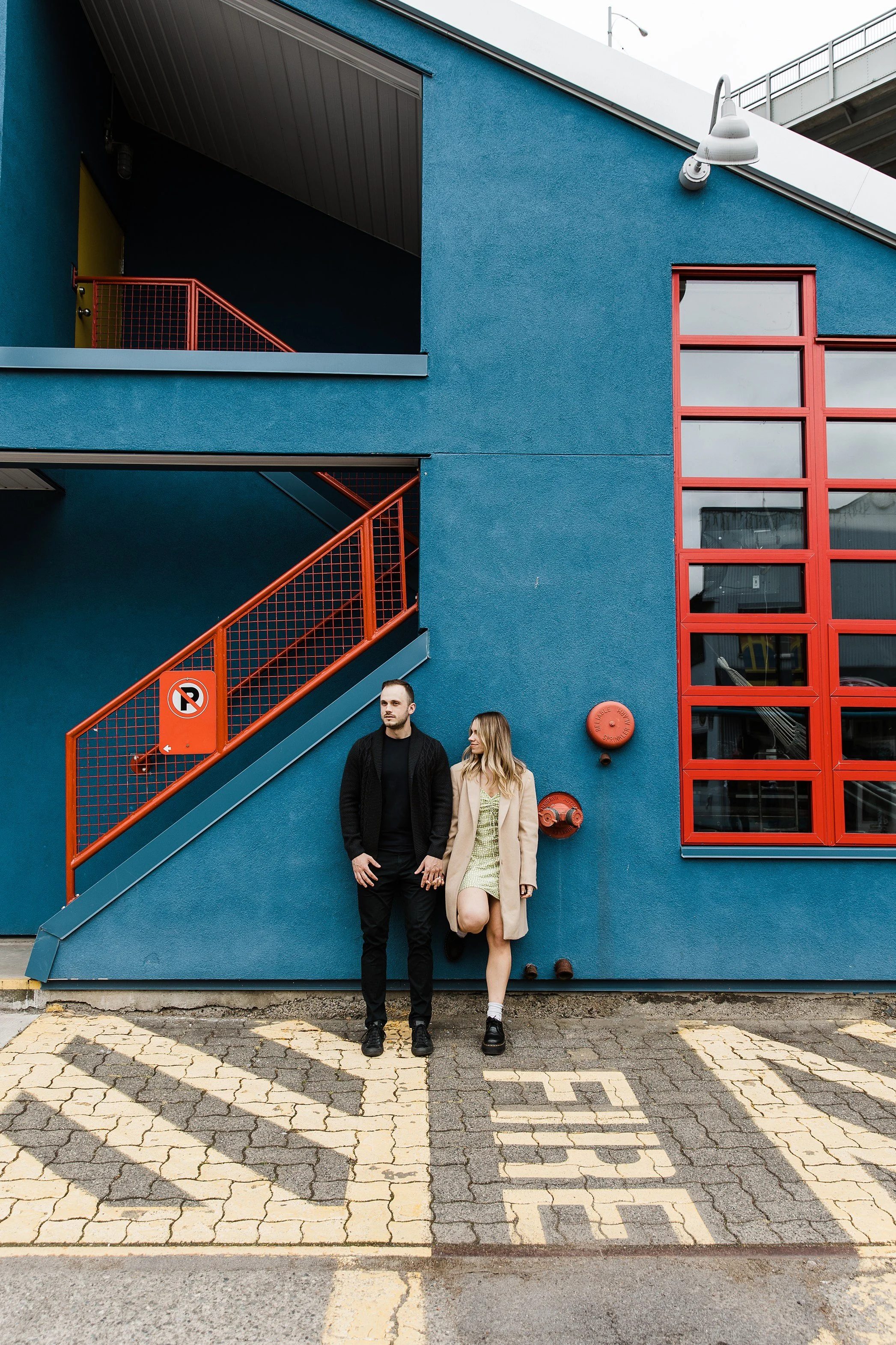vancouver-wedding-photographer-granville-island-engagement-photos_0019.jpg