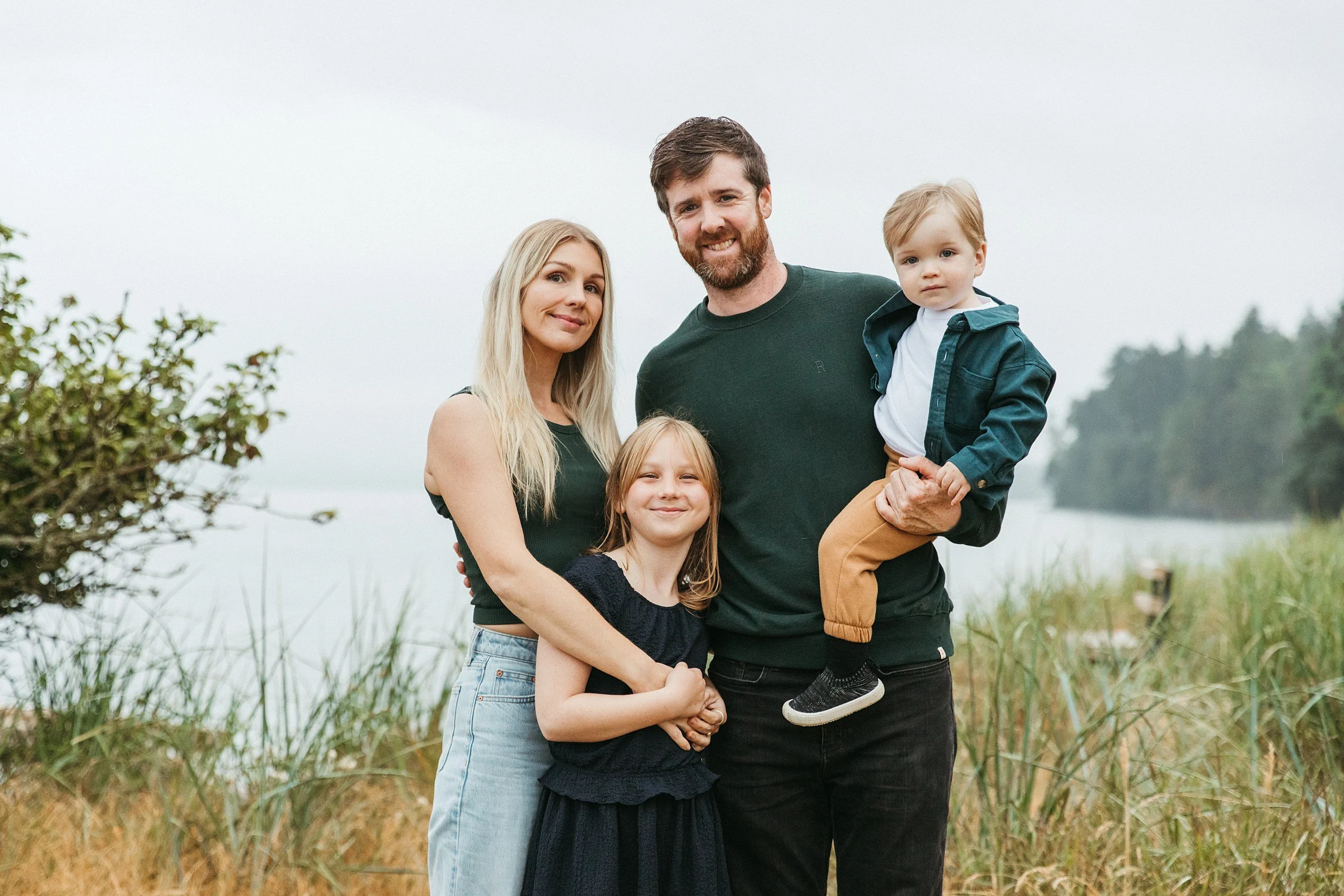 naniamoweddingphotograher-laurnegarbutt-familyphotography_0002.jpg