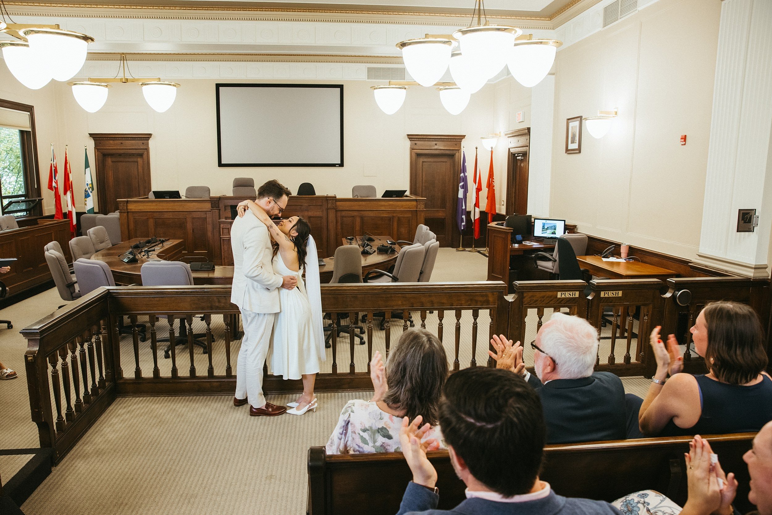 cityhallwedding-stcatharinesphotographer_0011.jpg
