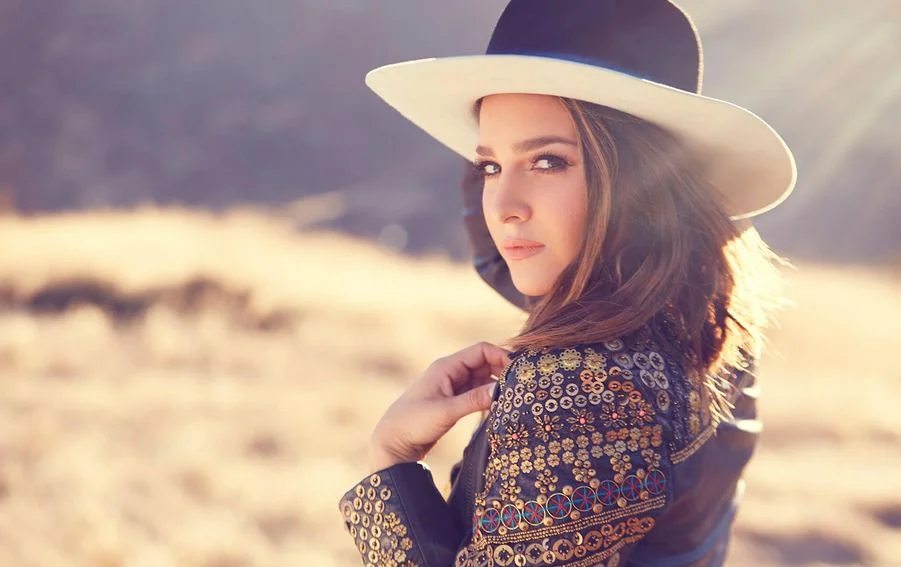 Alisan Porter (Opening for Toby Keith)