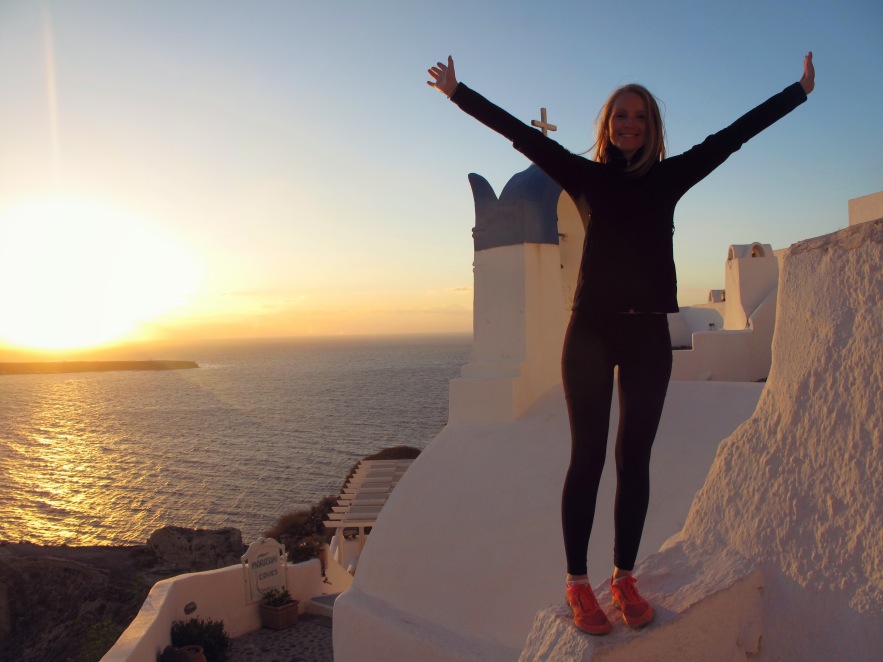 Santorini_im_standing_sunset_church.jpg