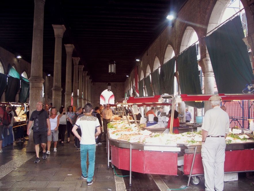 Venice_markets_John_wide shot_high ceilings.JPG