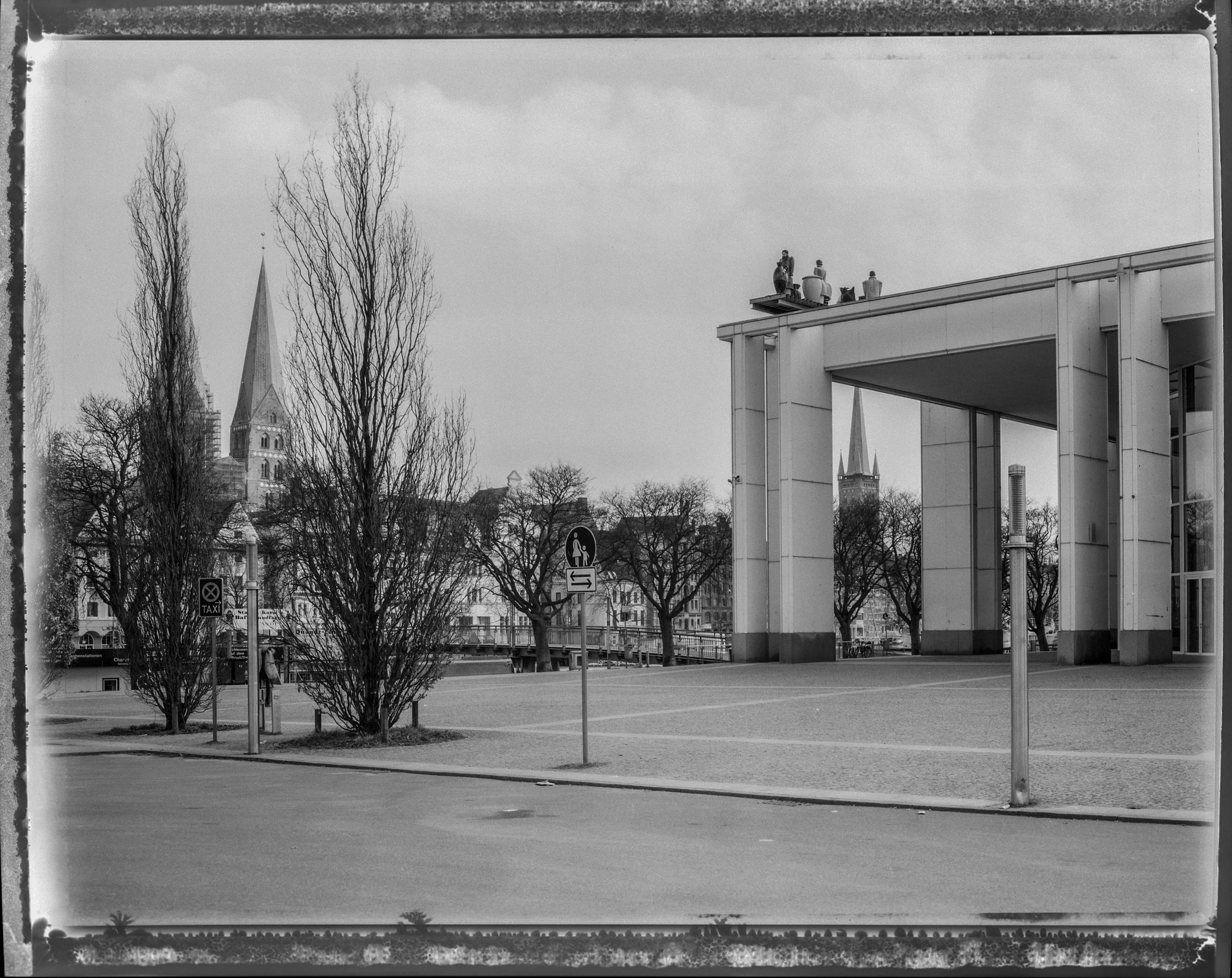 "Die Fremden"