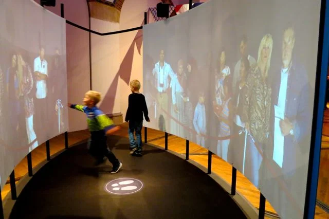 AV Zwart/Wit Tropenmuseum_04.jpg