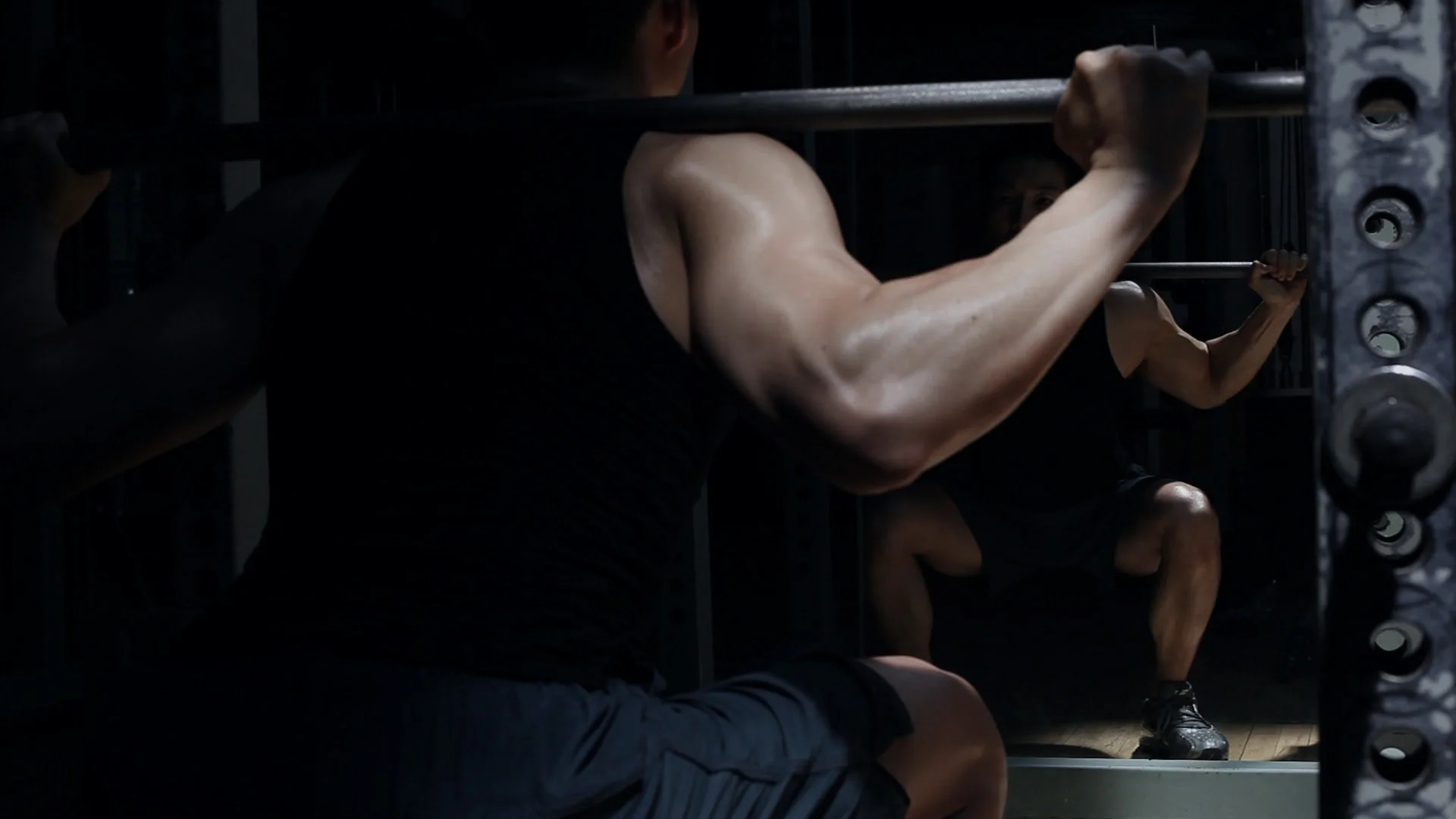 Squat-still-14.jpg