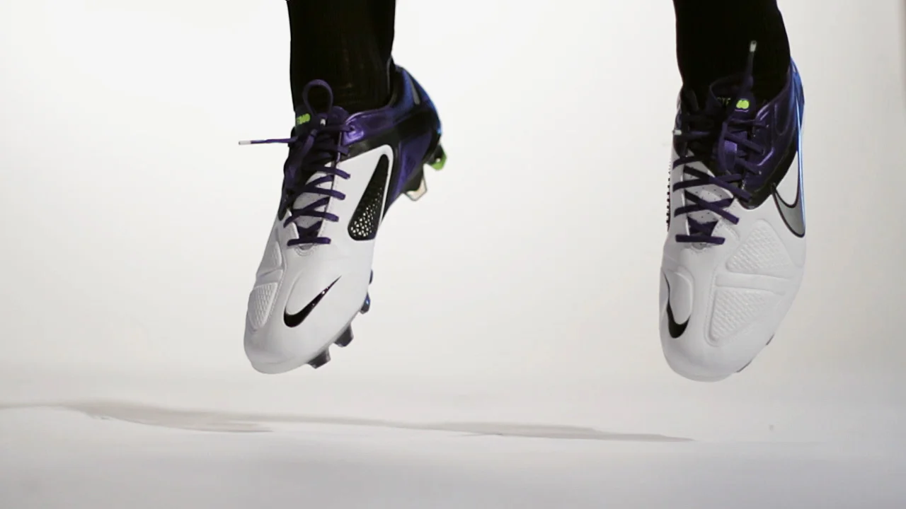 111005-wambach-uncompressed-f.mov.Still003.jpg