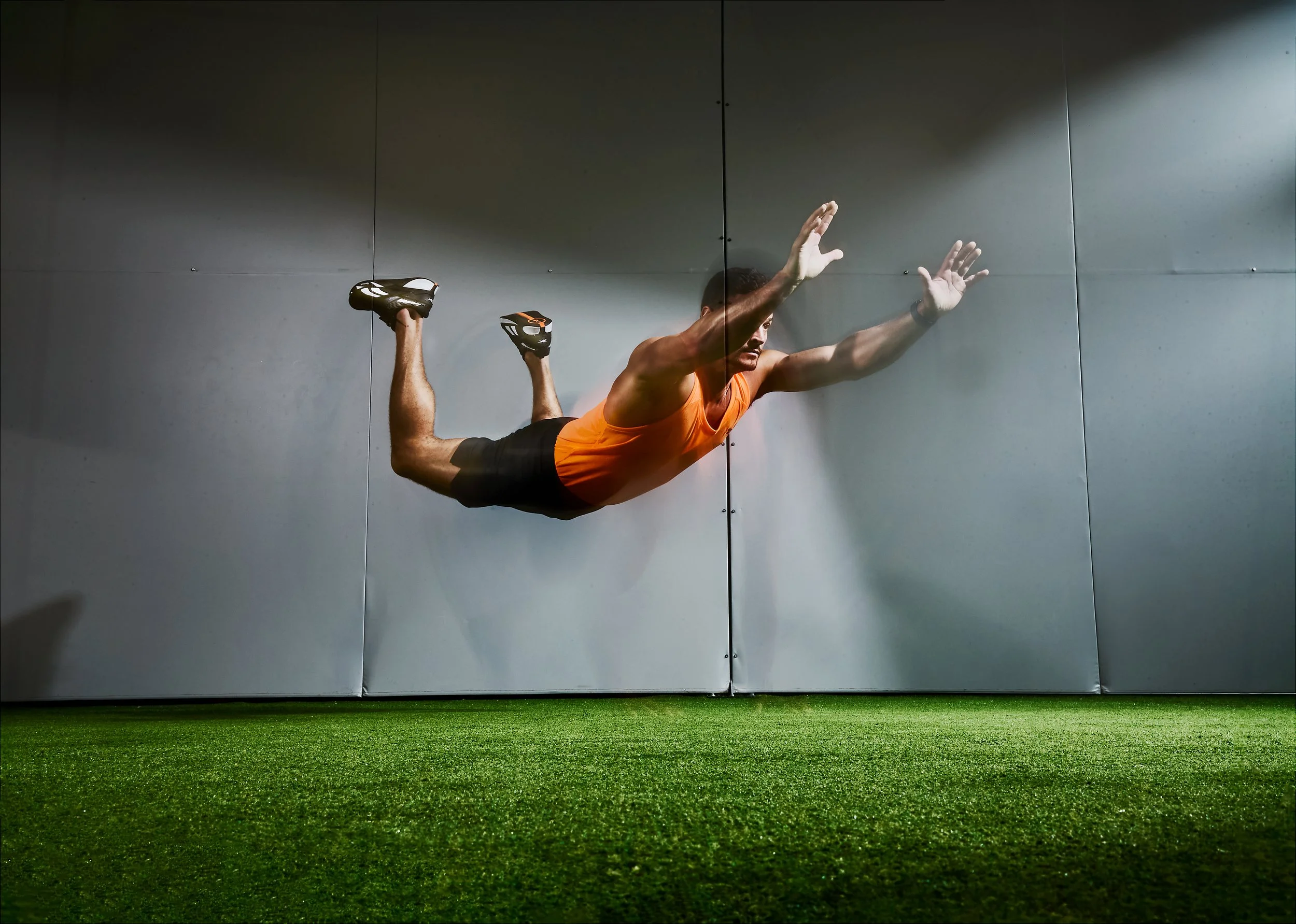 240306_MH_Body_Plyo_Tuck_Jump_0392 1.jpg