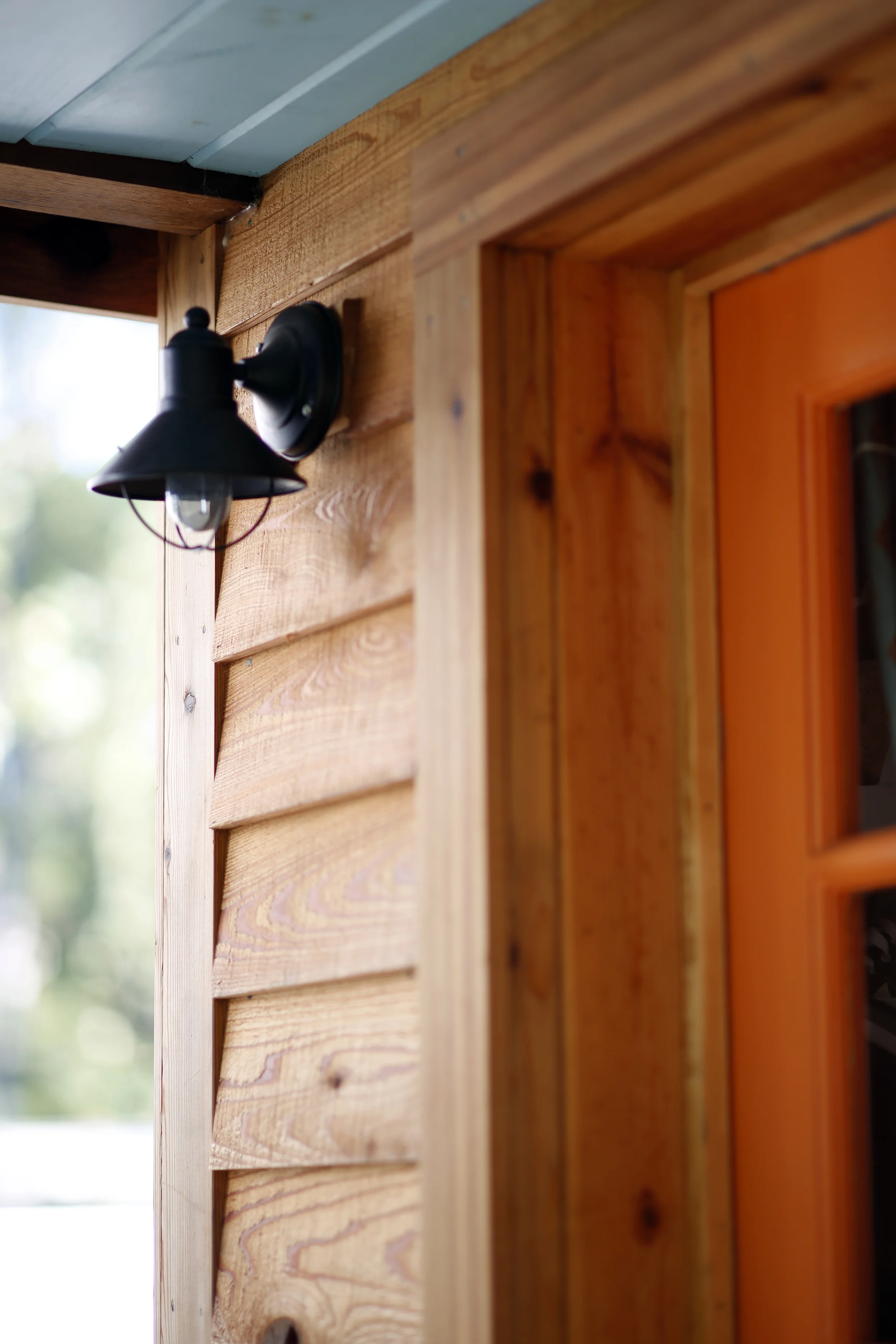 porch_light.jpg