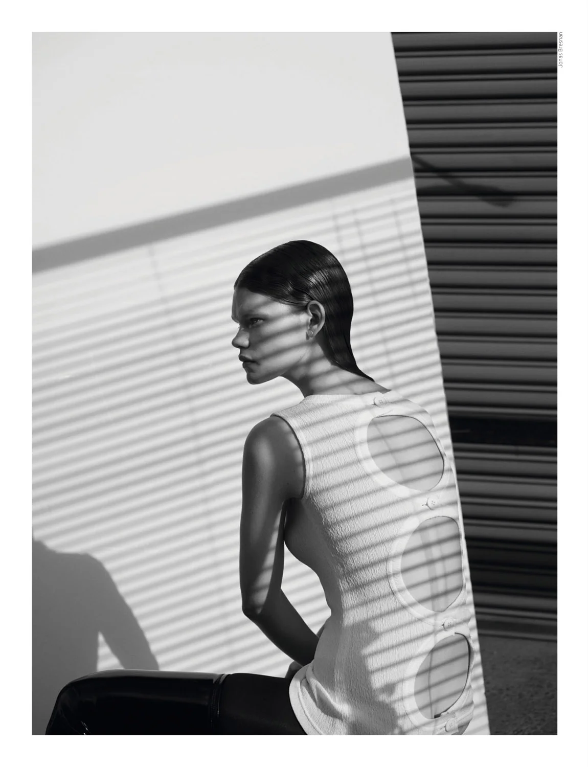 BLACK & WHITE -7.jpg