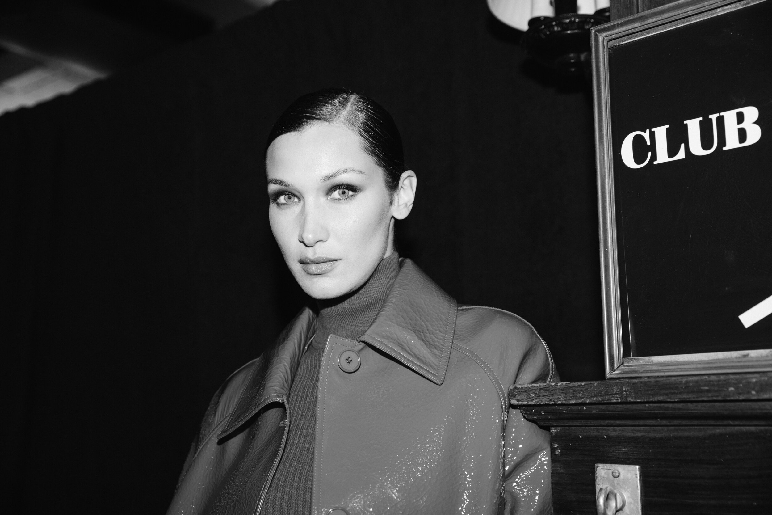 Bella_Hadid01.jpg