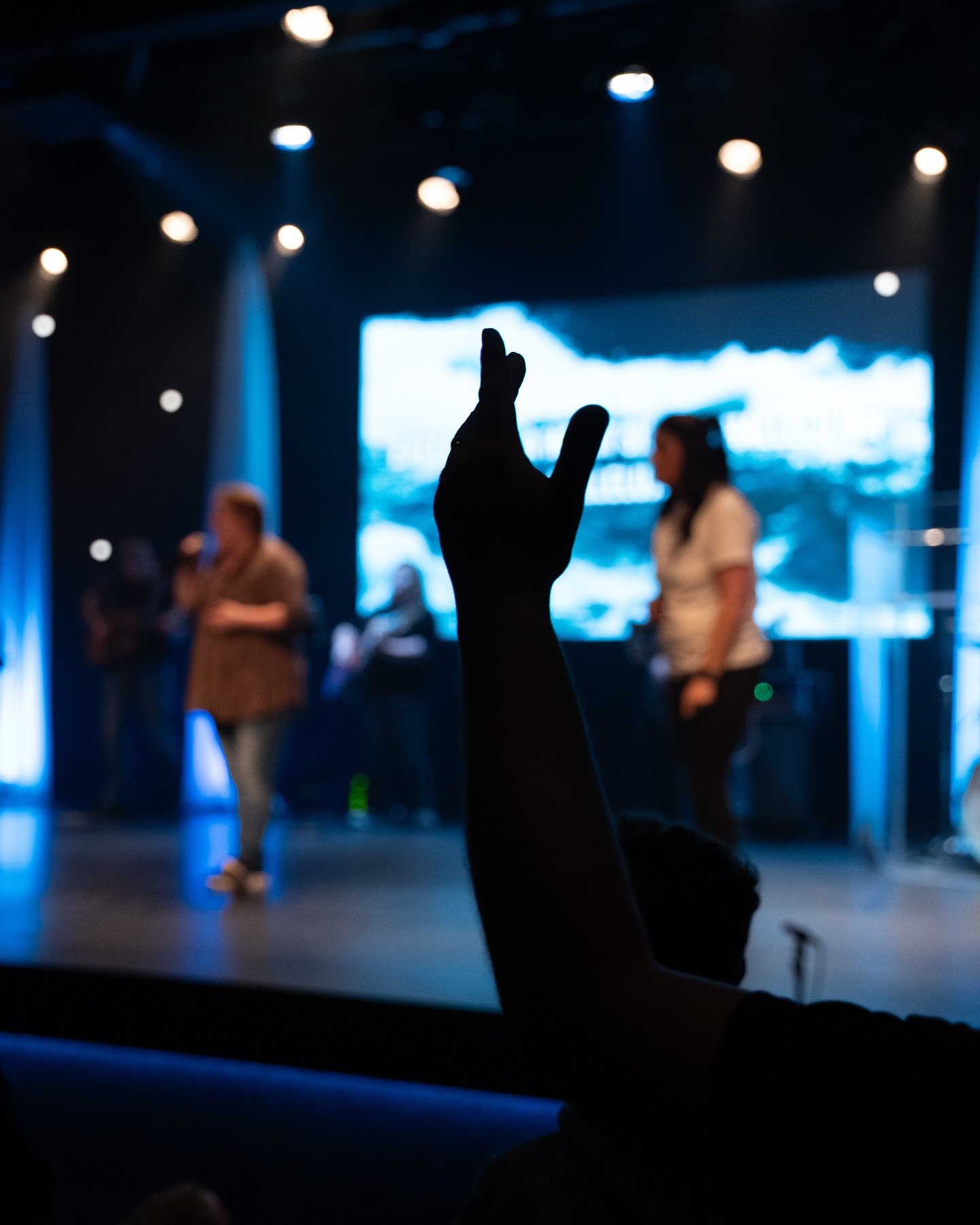 &ldquo;Lift up your hands in the sanctuary, And bless the Lord.&rdquo; Psalms‬ ‭134‬:‭2‬ 
SAVE THE DATE! Our next #downpour worship night is June 8! National Baptism day! Ready to be baptized!? Register online! Link 🔗 in bio!