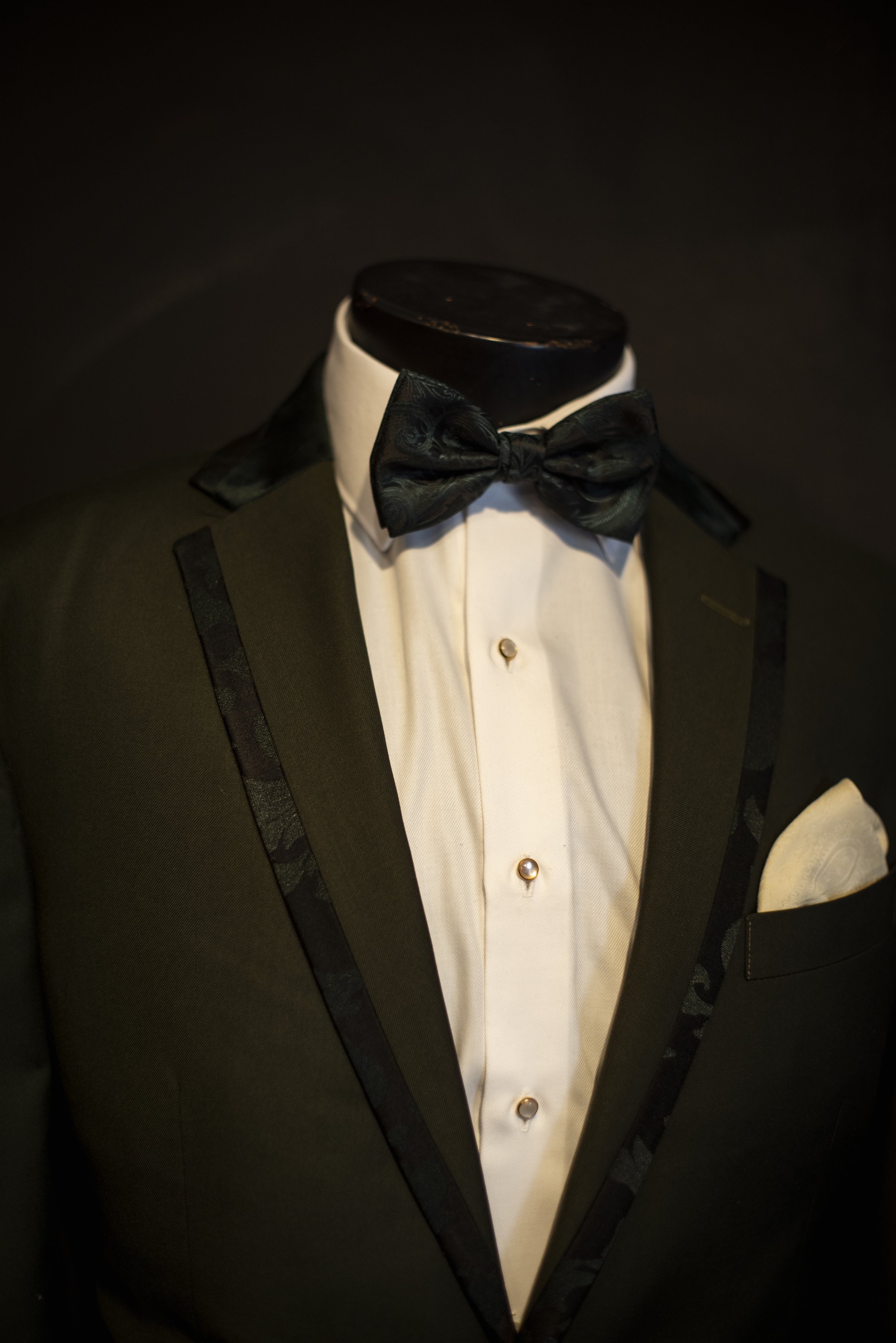 Tux & Suit Rentals — BIB 'N TUX Tampa Bay's Formal Wear Specialists ...