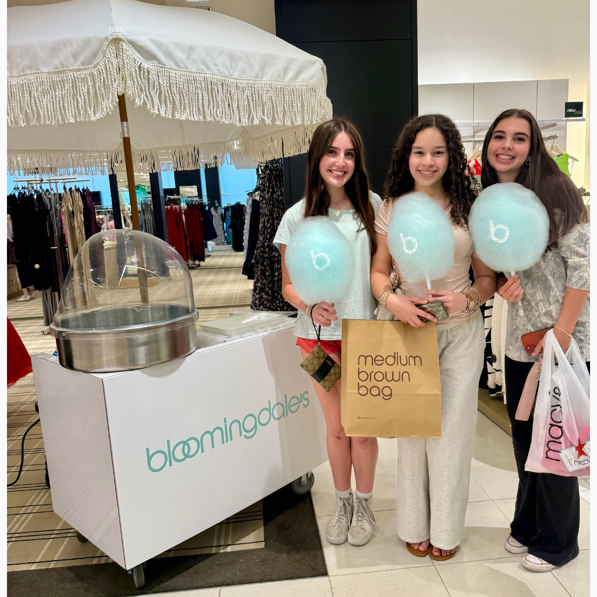 BloomingdalesActivationMallatMillenia.png