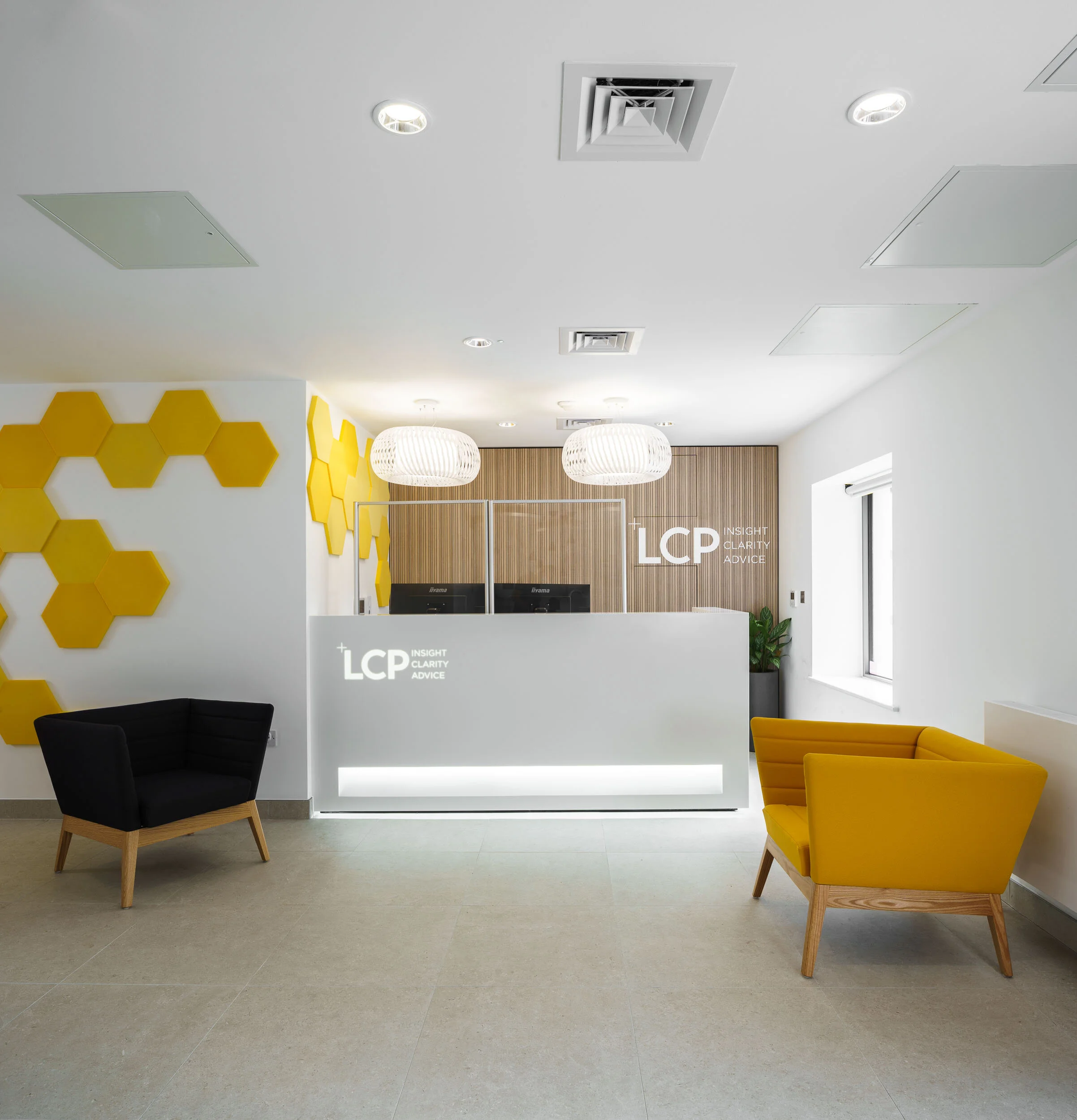 LCPwinchester 7217605-Pano.jpg