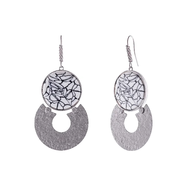 Eclipse of the Moon | Murrina Pendants earrings in silver 925 (Lunar)