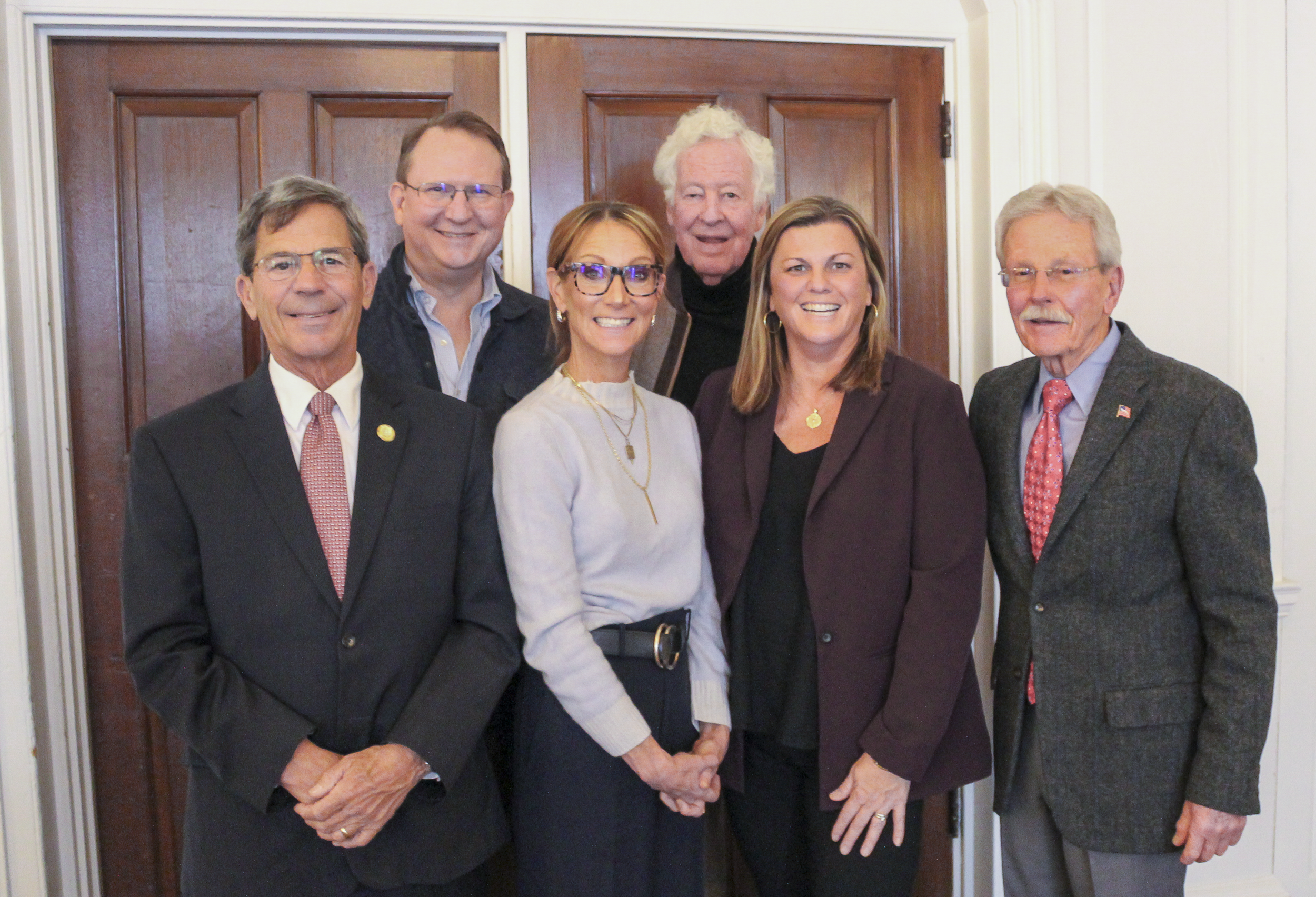 Horizons group horizontal.png