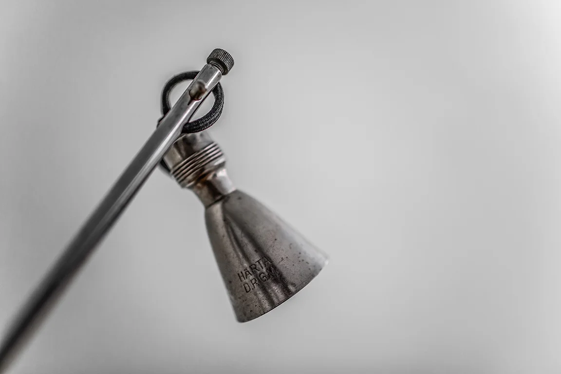 Rene Herbst table lamp-5lr.jpg