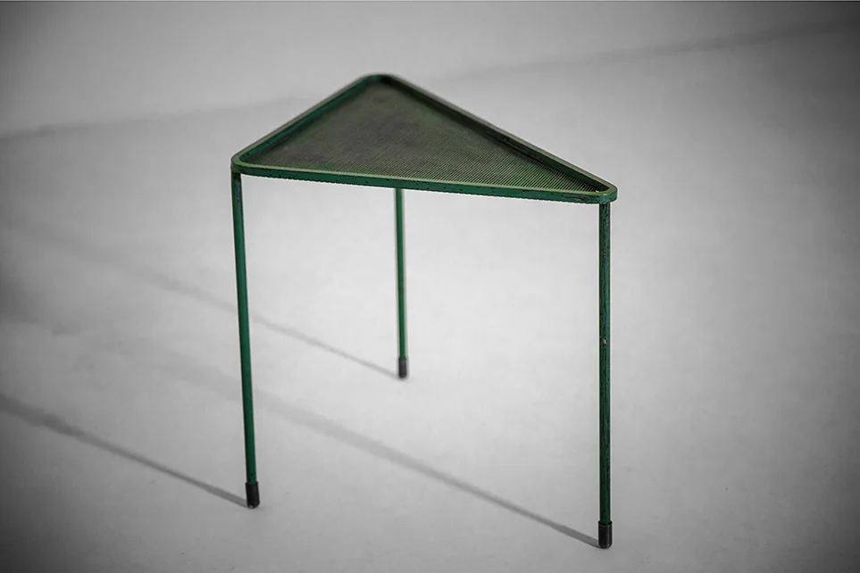 Mategot green triangle-3lr.jpg