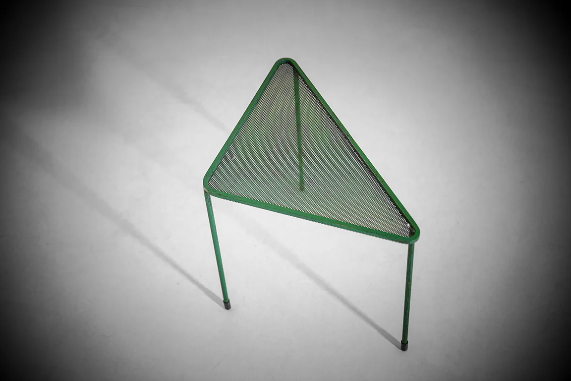 Mategot green triangle-4lr.jpg