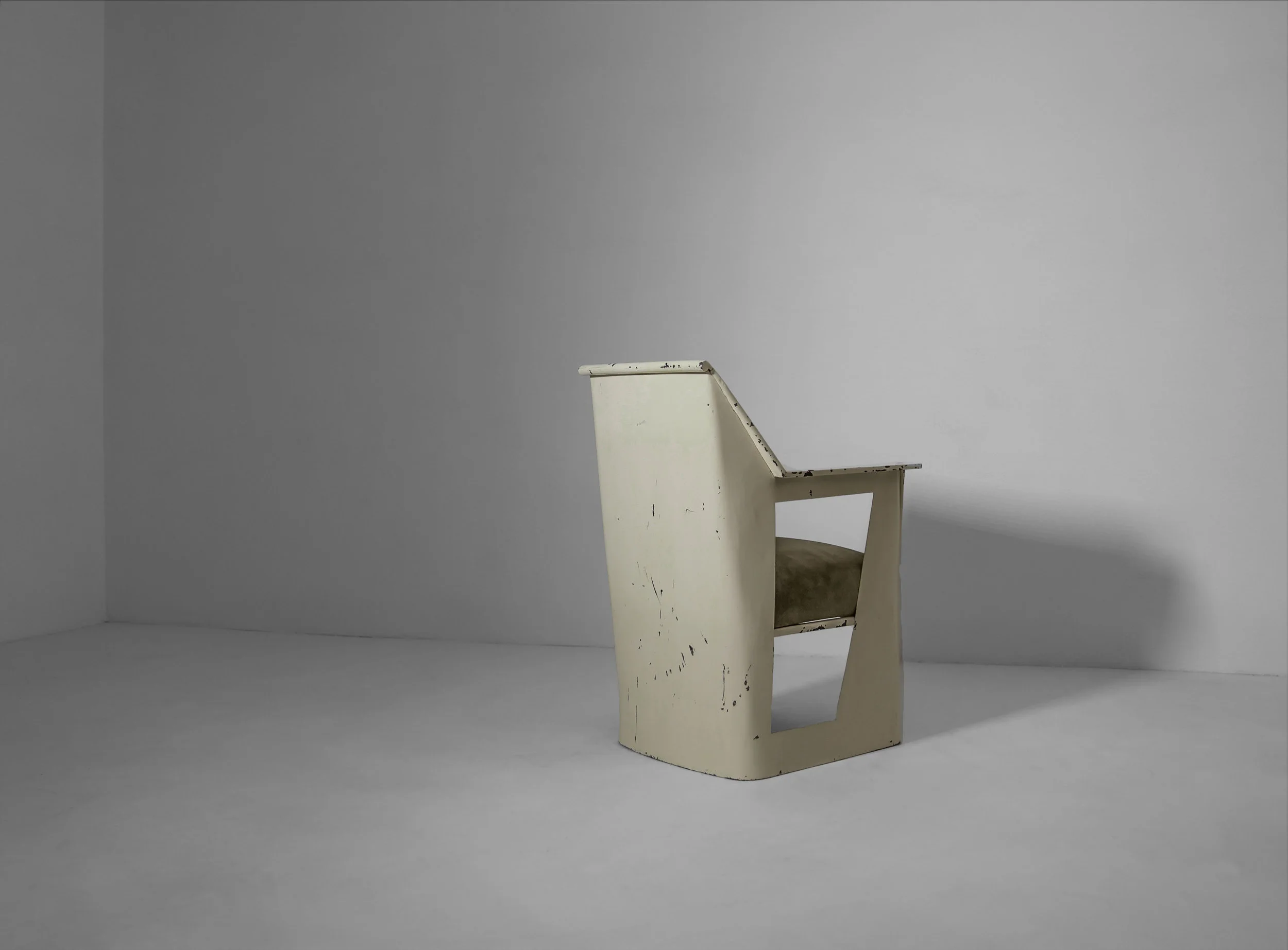 Prou-chairs-3-lR.jpg