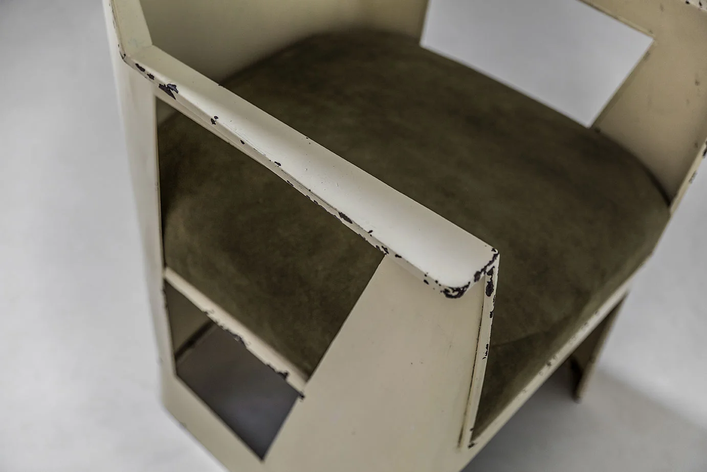 Prou-chairs-4-LR.jpg
