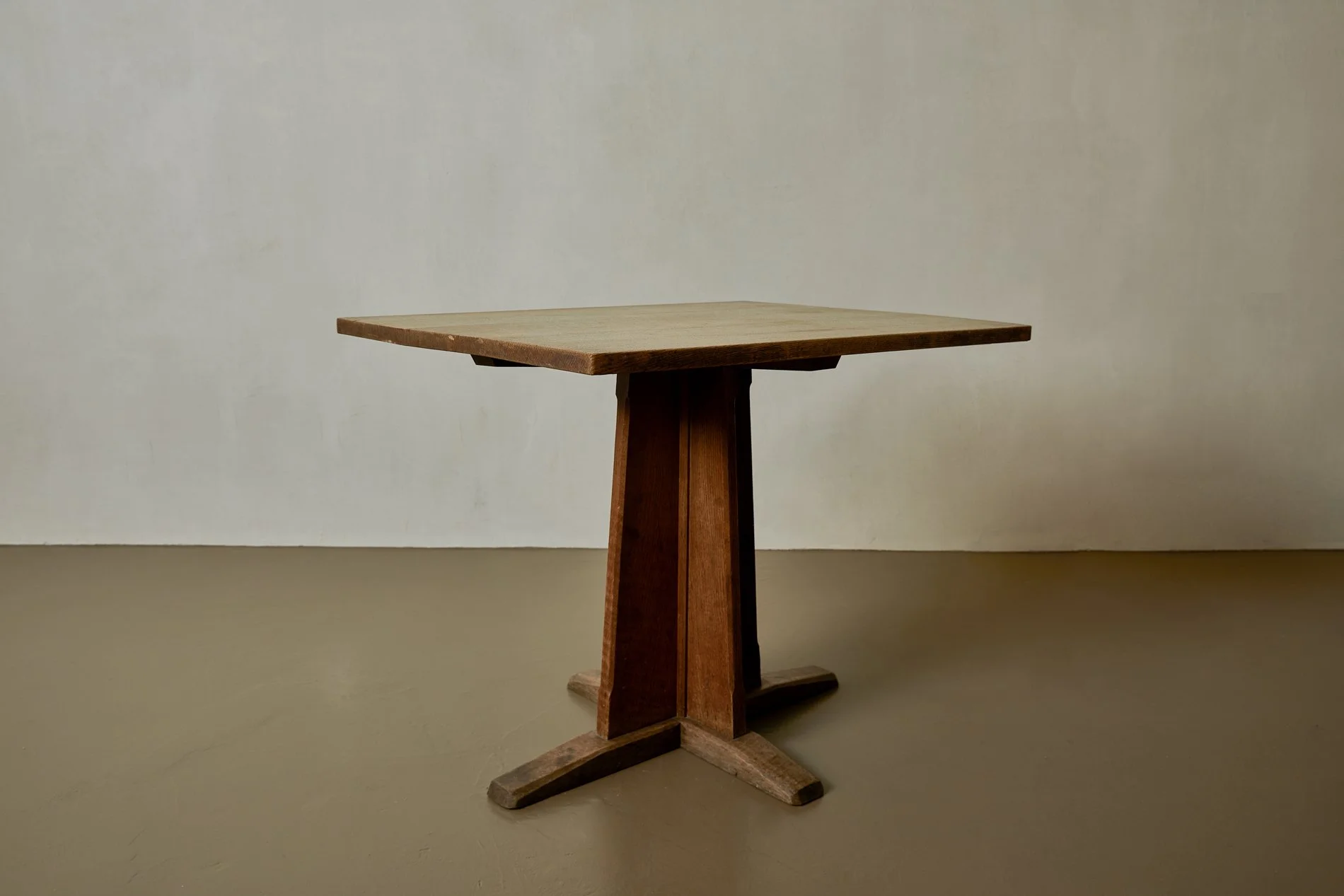 RESIZED-Galerie_Novella-FINAL-Galerie_Novella-Untitled Catalog3017-2-2.jpg