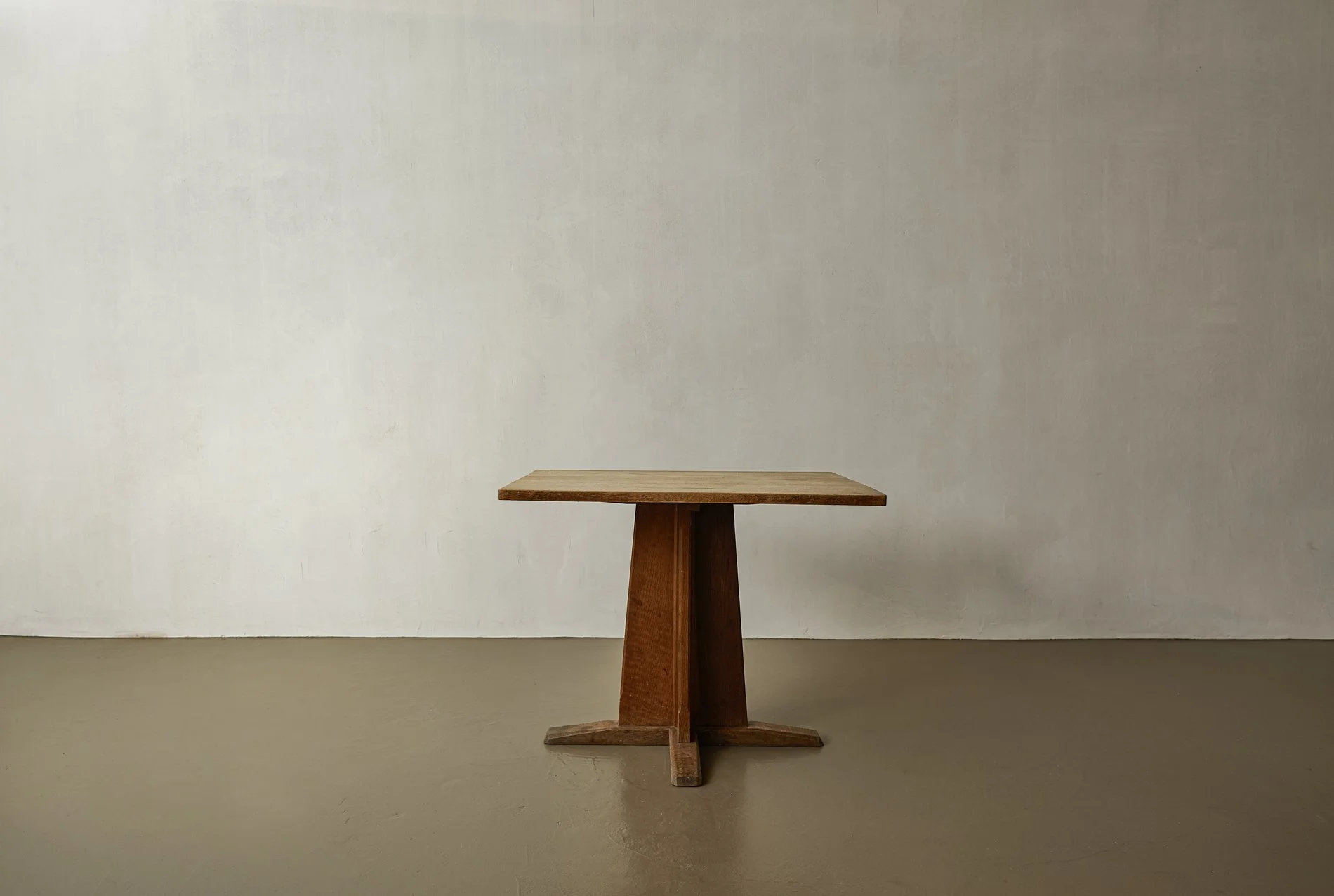 Cotswold School table