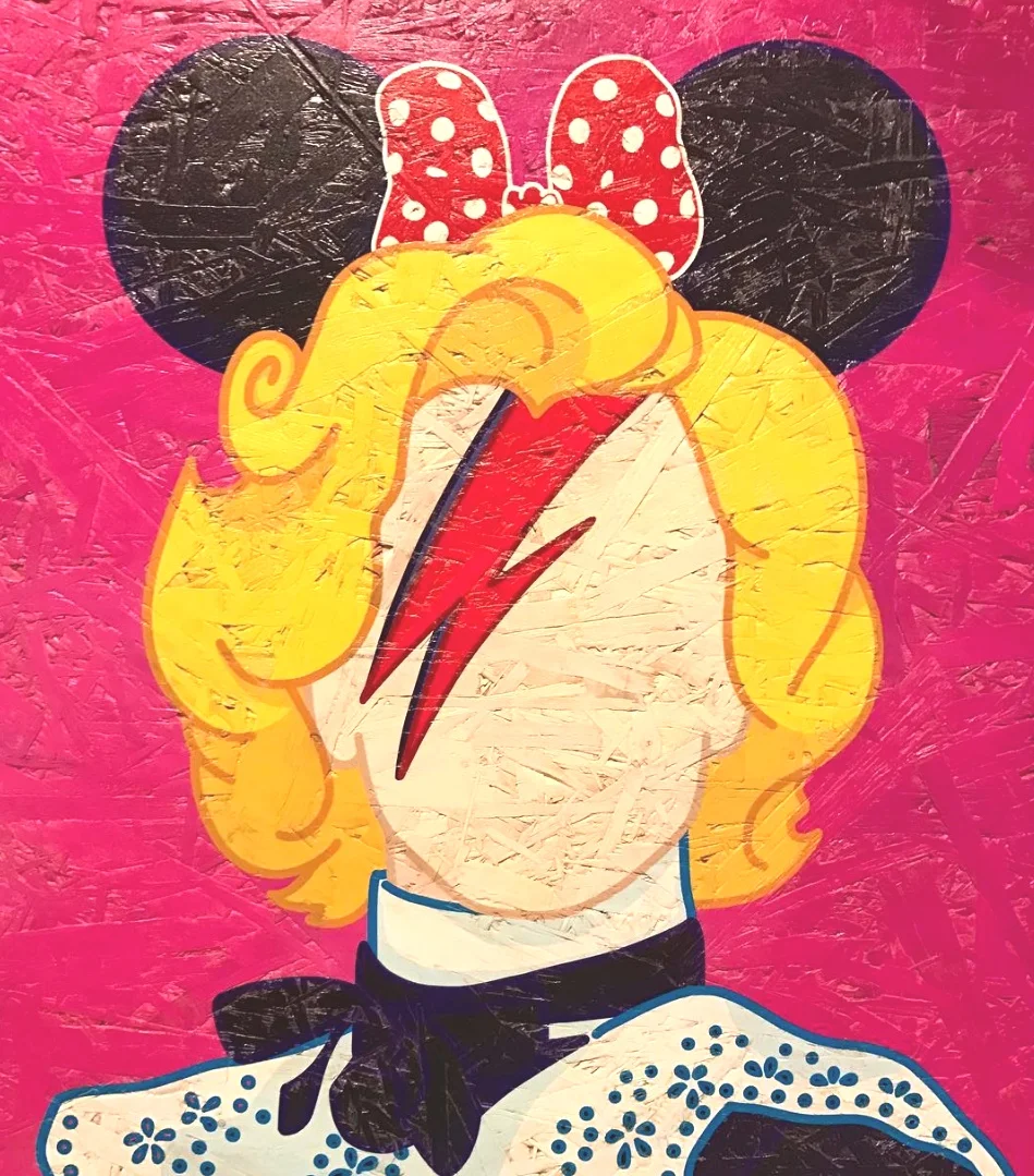 Faceless Maid (Detail)